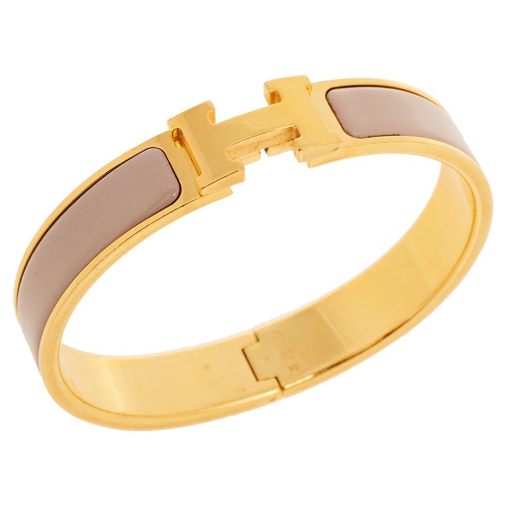 Contemporary Hermès Clic H Beige Enamel Gold Plated Narrow Bracelet