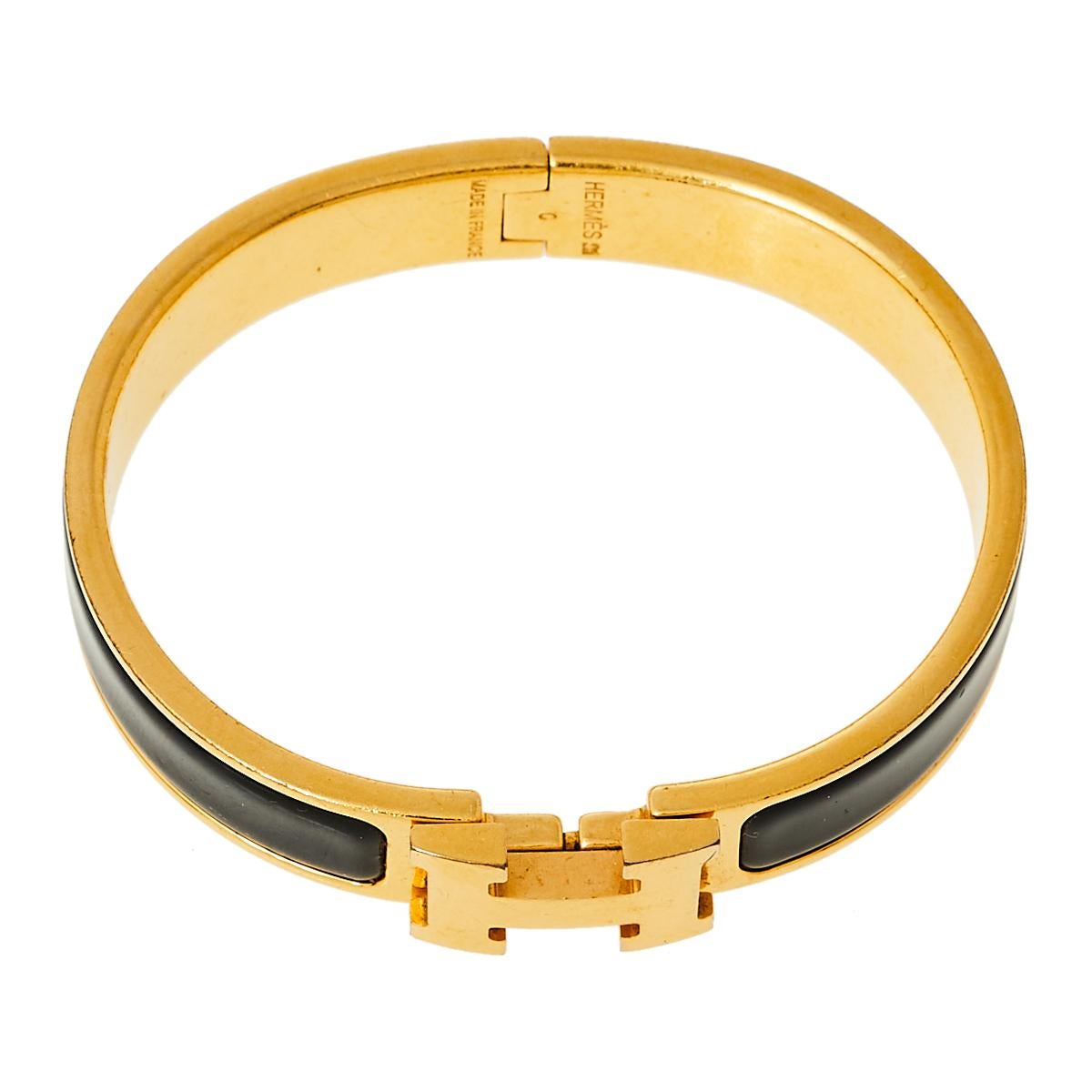 Hermès Clic H Black Enamel Gold Plated Narrow Bracelet PM In Good Condition In Dubai, Al Qouz 2