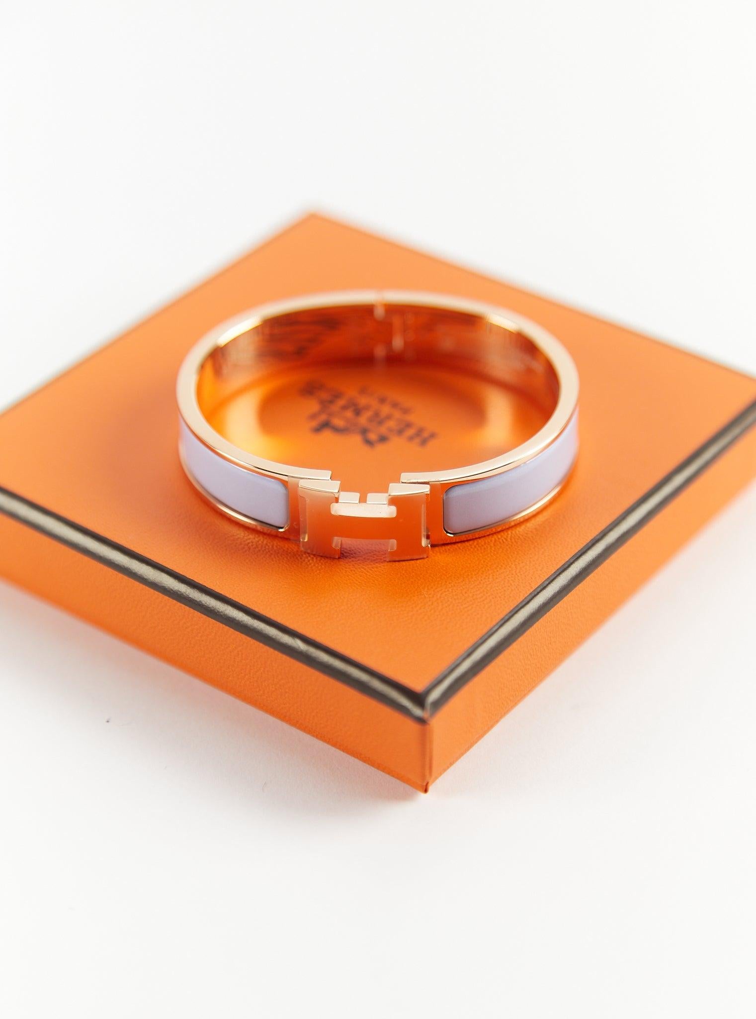 Hermès Clic H PM Bracelet in Parme and Rose Gold

Wrist size: 16.8 cm  Width: 12 mm

Made in France

