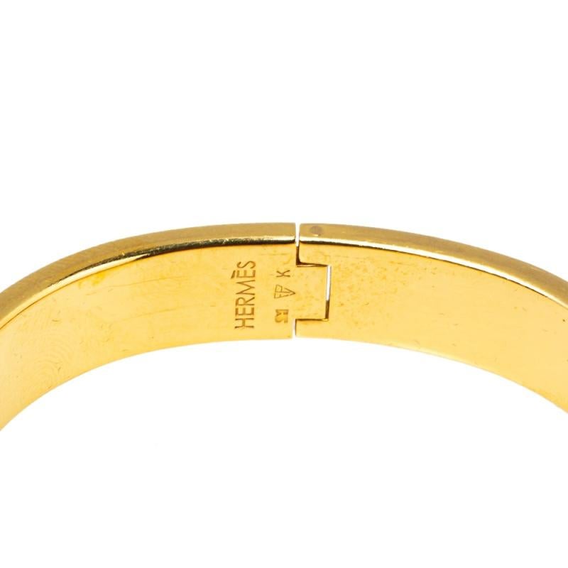 Hermès Clic H Lime Green Enamel Gold Plated Narrow Bracelet PM In Good Condition In Dubai, Al Qouz 2
