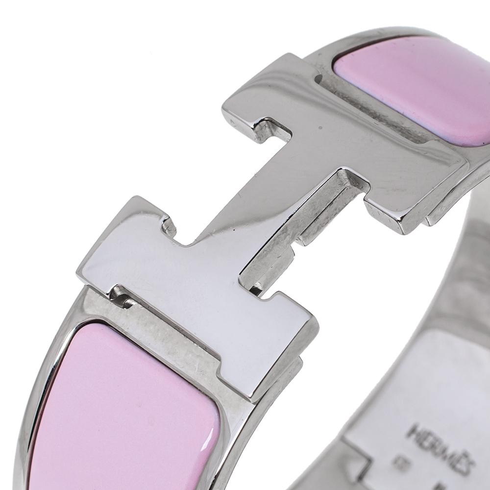 Hermès Clic H Pink Enamel Palladium Plated Narrow Bracelet PM In Good Condition In Dubai, Al Qouz 2