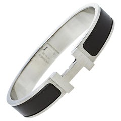 Hermès Clic HH Grey Enamel Brushed Palladium Plated Narrow Bracelet