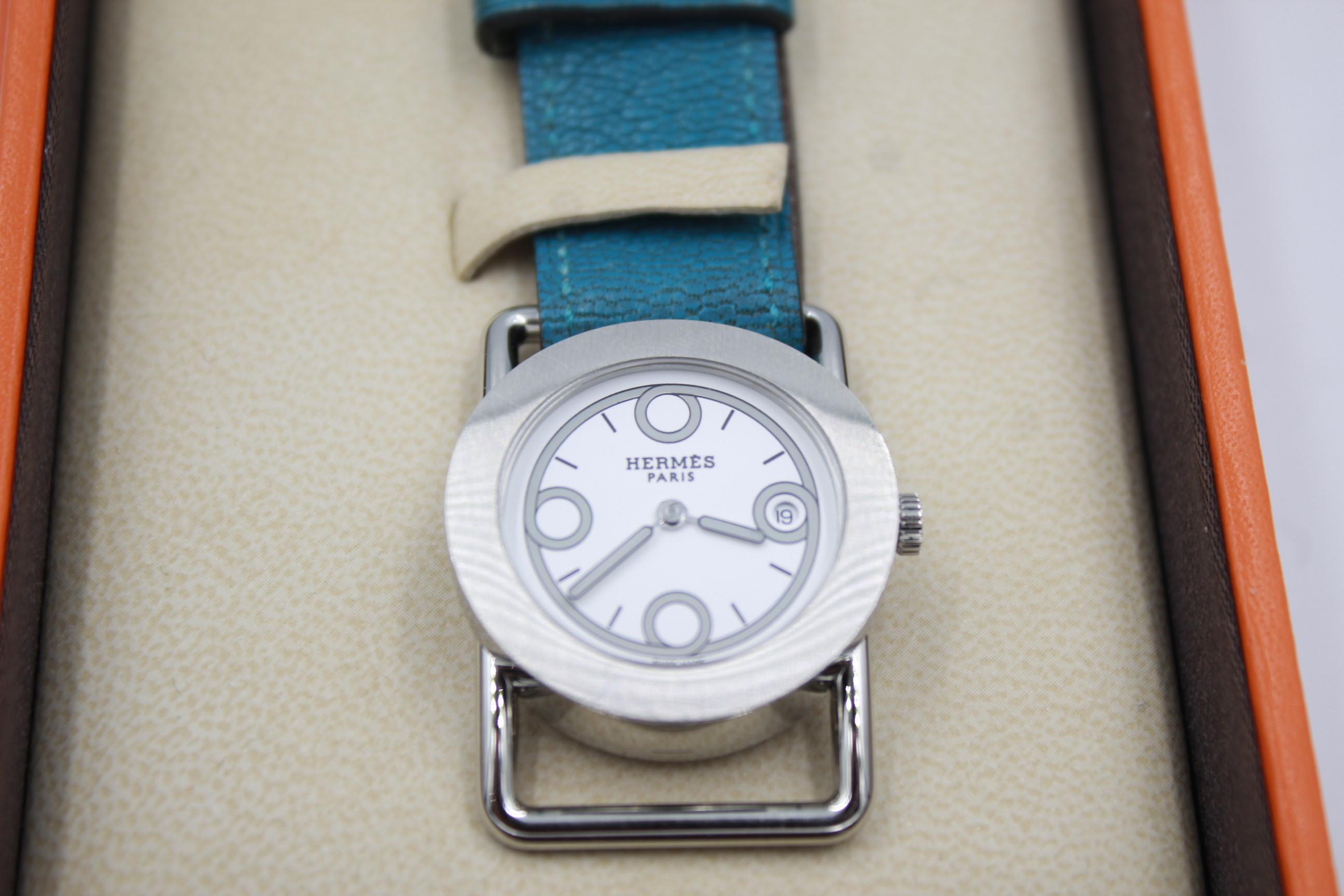 Hermès Barenia ronde watch  In Good Condition For Sale In Paris, FR