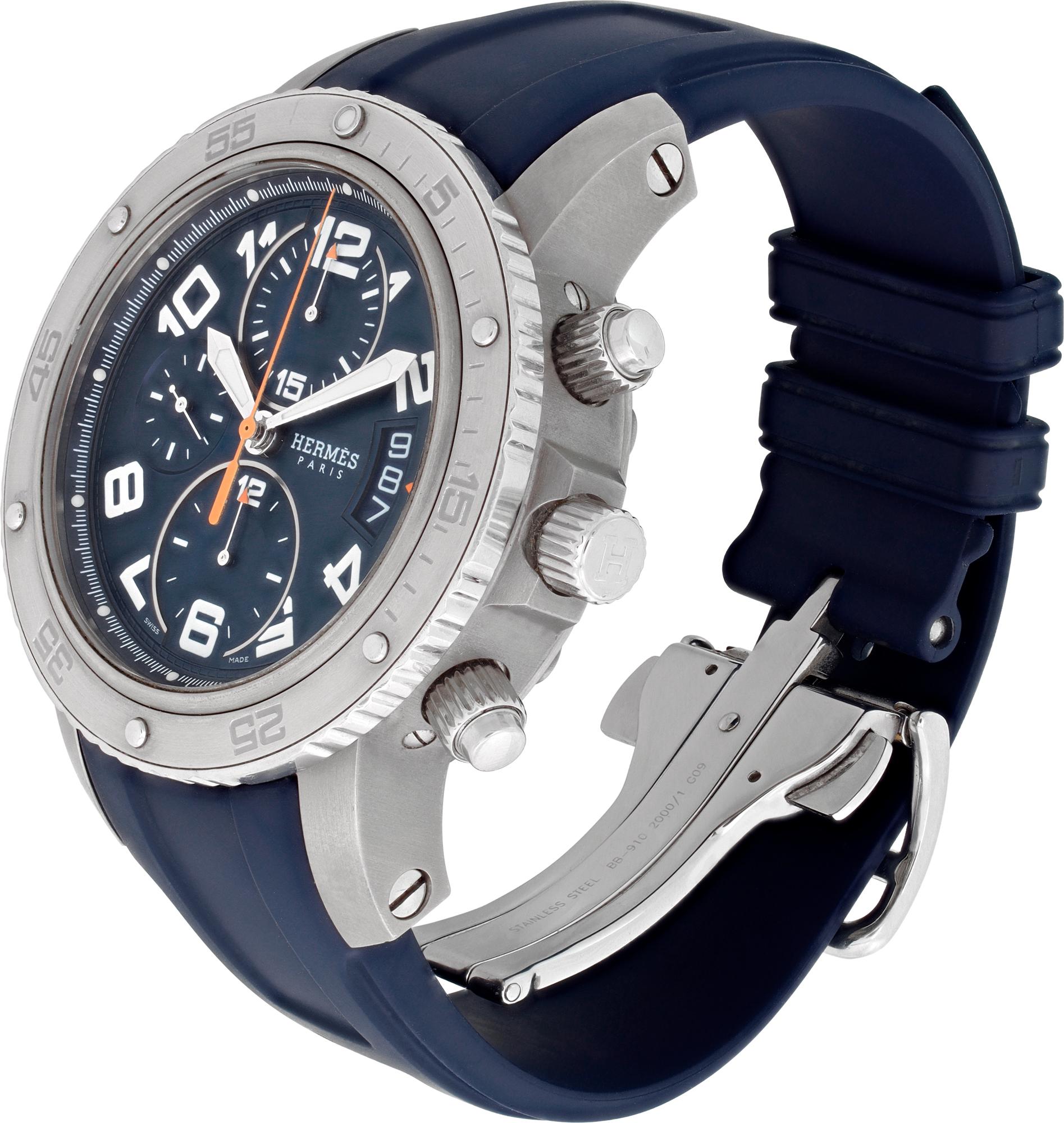 Hermes Clipper Diver Chronograph aus Titan mit marineblauem Kautschukarmband und Hermes-Faltschließe. Automatikwerk unter Glas mit Datum und Chronograph. Mit Schachtel. Ref CP2.941. Schöne Hermes Uhr aus Vorbesitz.

 Certified preowned Sport Hermes