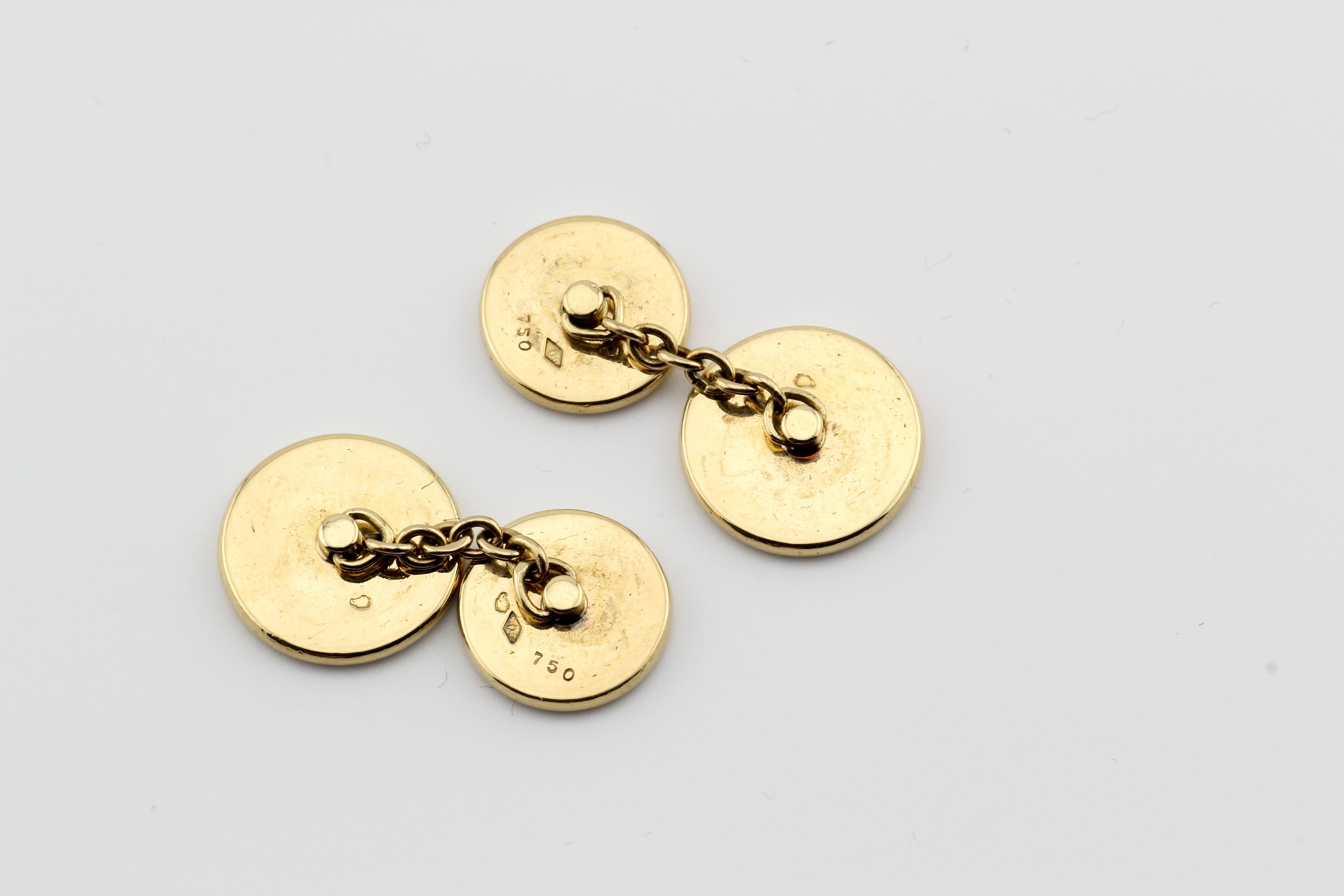 Hermes Clou De Selle 18K Gold Disc Cufflinks In Good Condition For Sale In Bellmore, NY