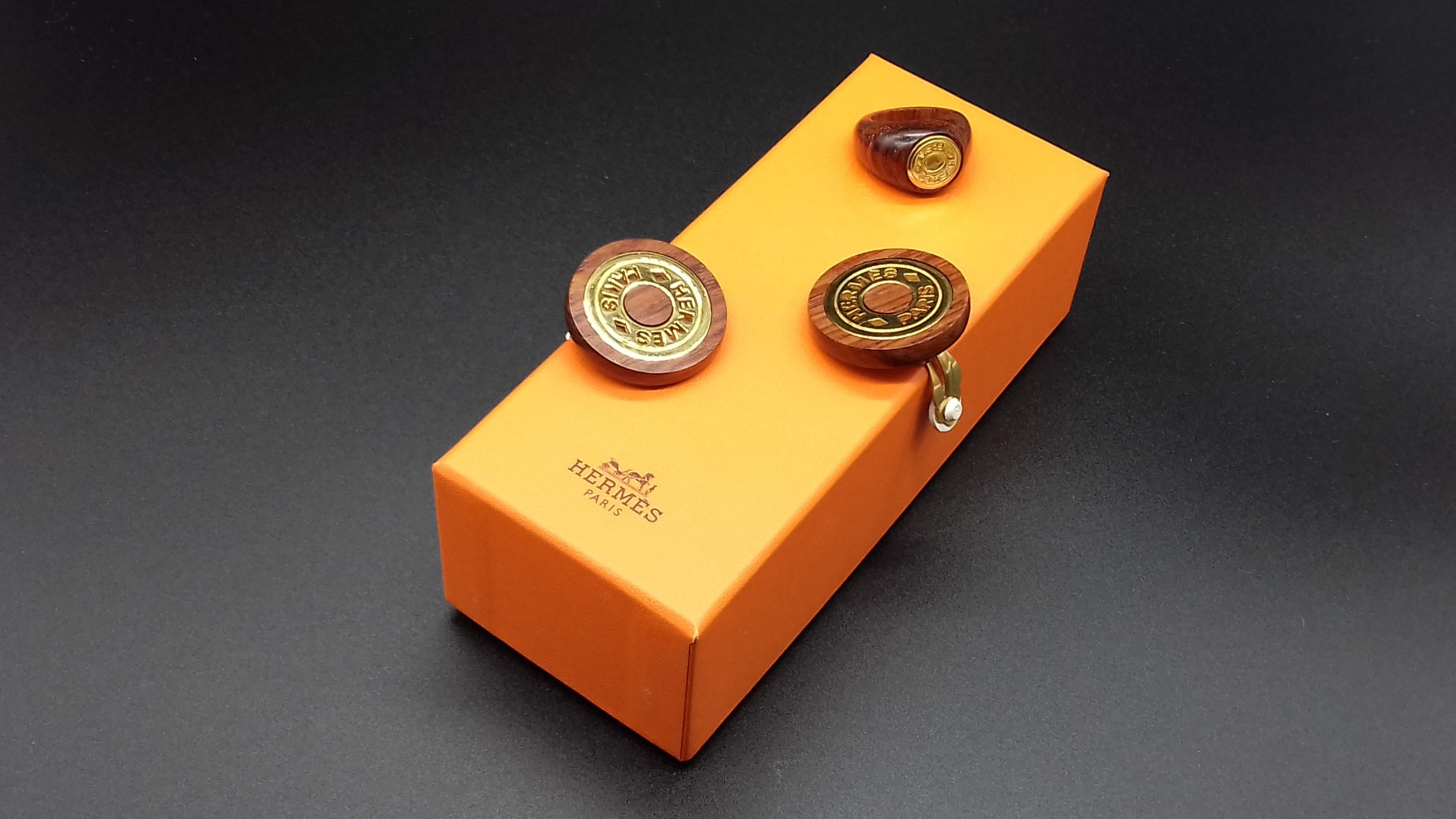 Hermès Clou de Selle Wood Golden Hdw Set di orecchini abbinati Anello in vendita 7