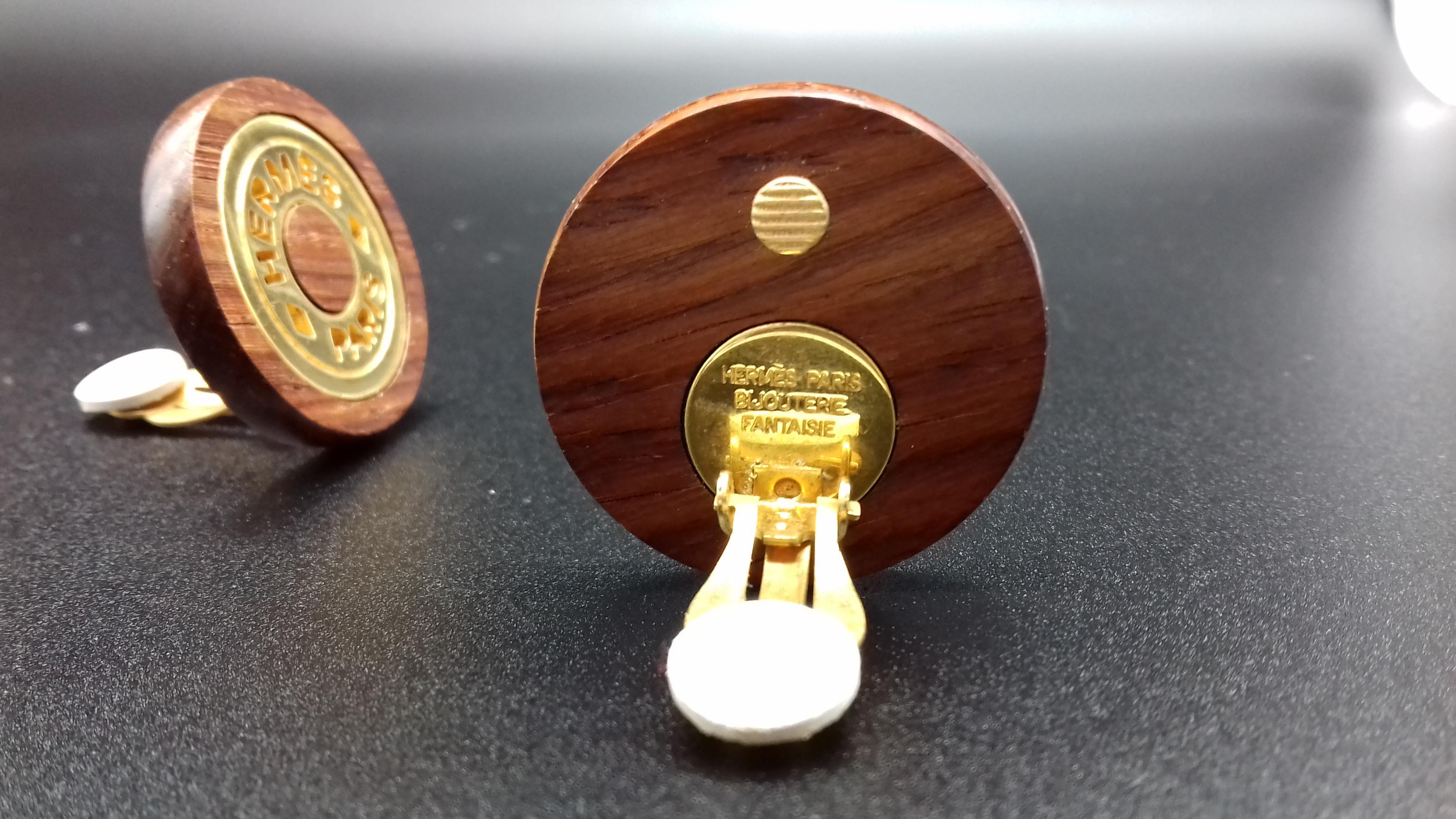 Hermès Clou de Selle Wood Golden Hdw Set di orecchini abbinati Anello in vendita 4