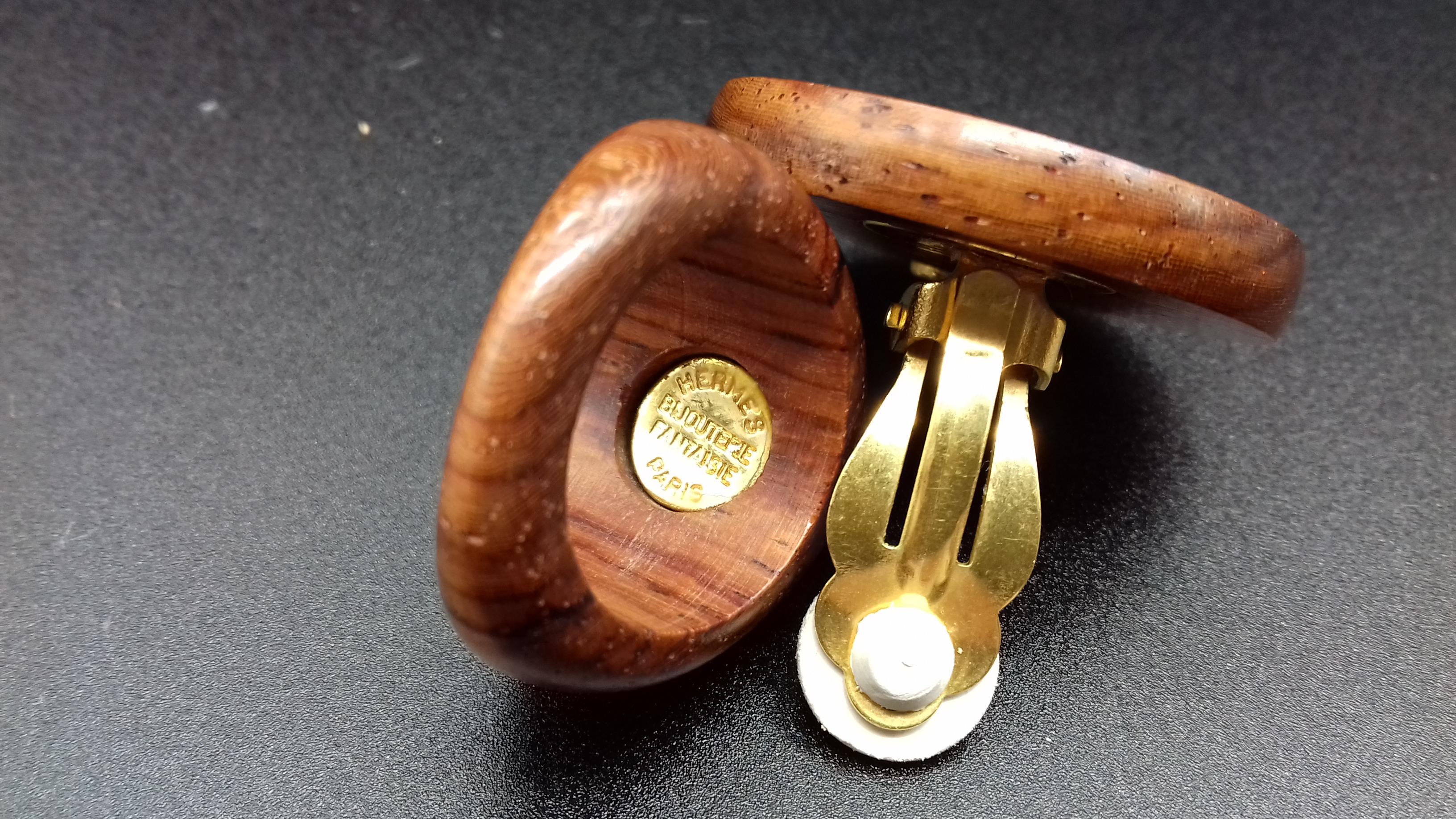 Hermès Clou de Selle Wood Golden Hdw Set di orecchini abbinati Anello in vendita 5