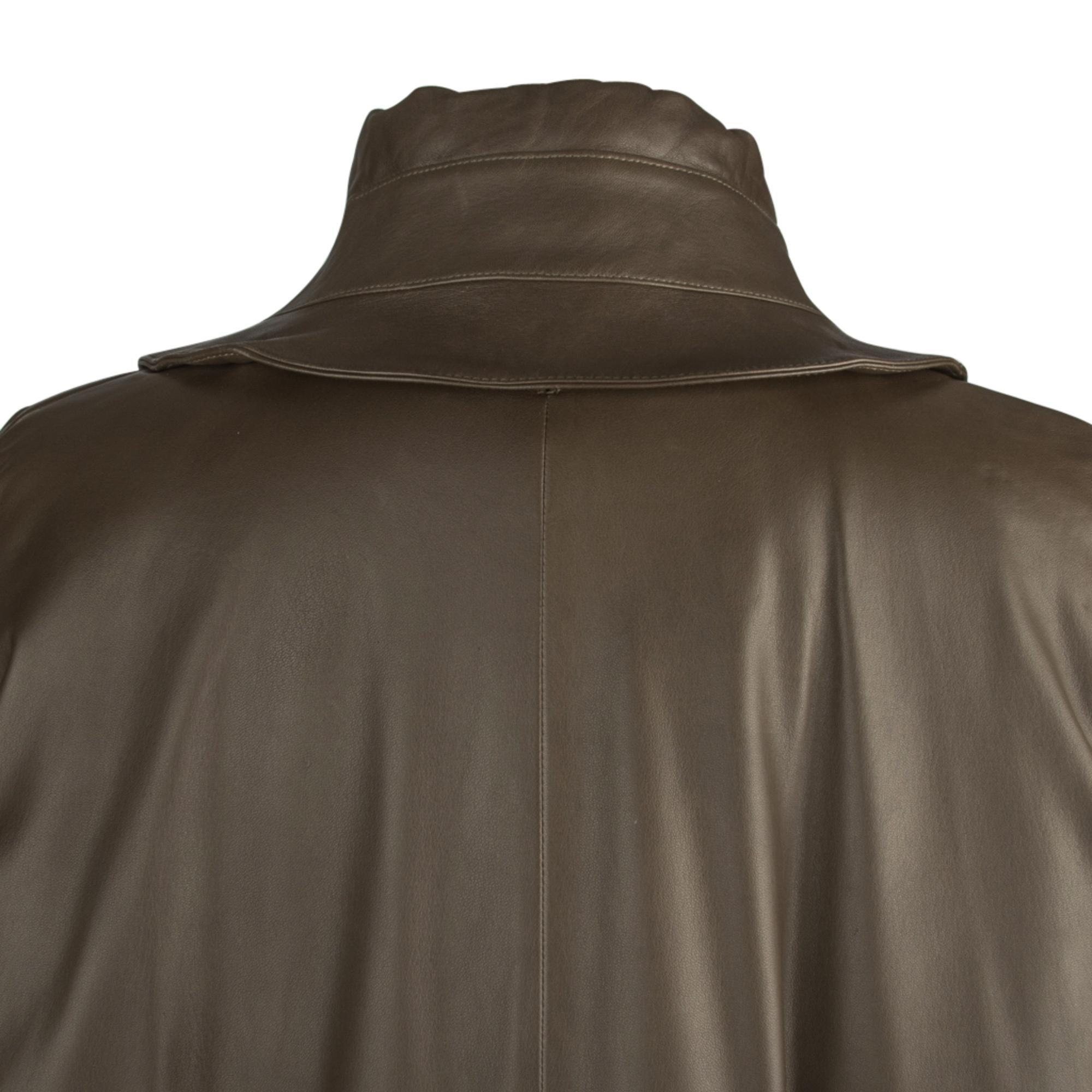 Cappotto Hermes in pelle d'agnello Taupe, elegante, con sottile ovatta e colletto staccabile 38 1