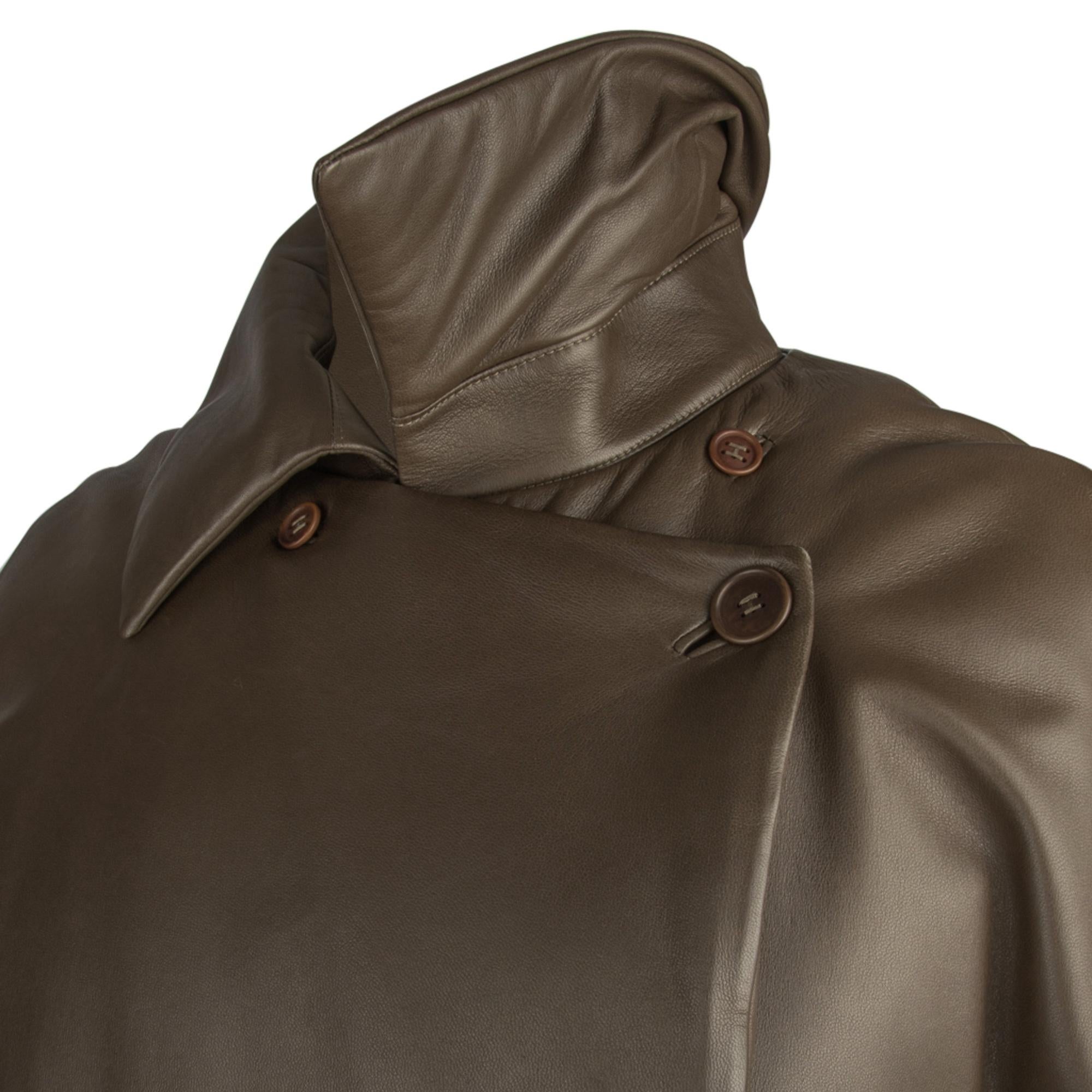 Cappotto Hermes in pelle d'agnello Taupe, elegante, con sottile ovatta e colletto staccabile 38 2