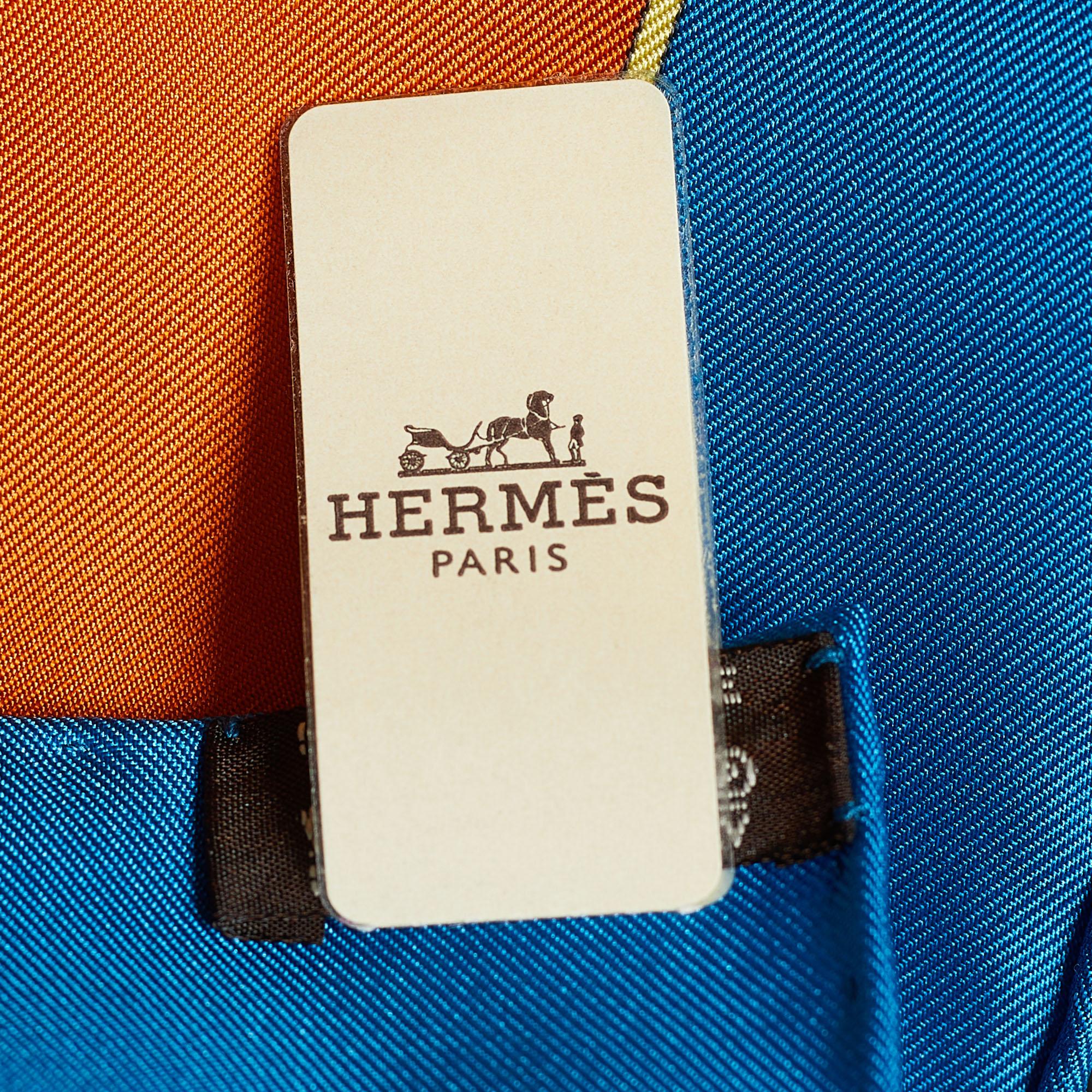 An essential Hermès accessory, the label's scarves are as iconic as any other creation from the brand and are collector's favorites. This rendition is carefully cut from luxurious silk and designed with the La Promenade Du Matin print created by