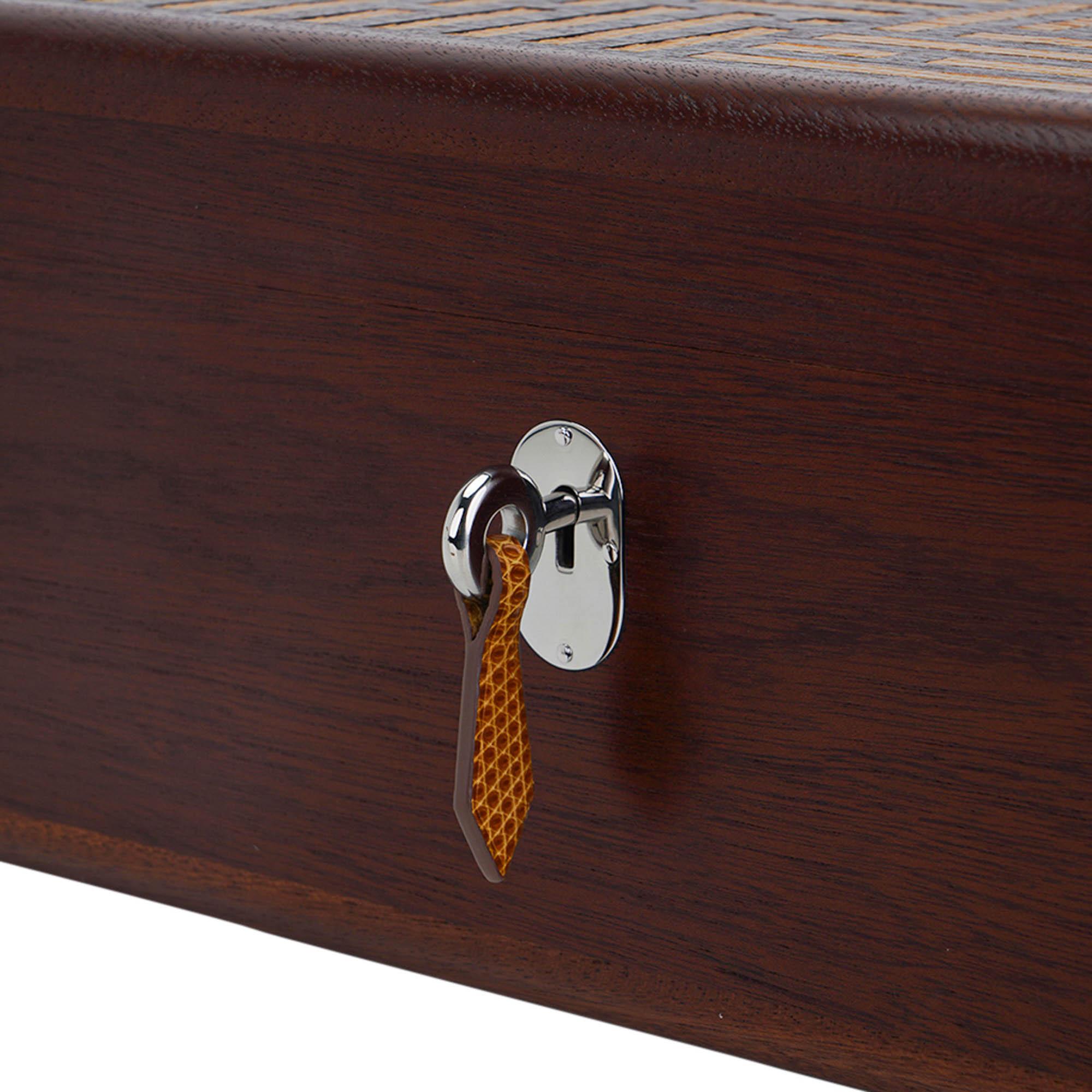 Hermes Coffret a Cigares Humidor Limited Edition Sycamore Holz Sesam Eidechse im Angebot 12