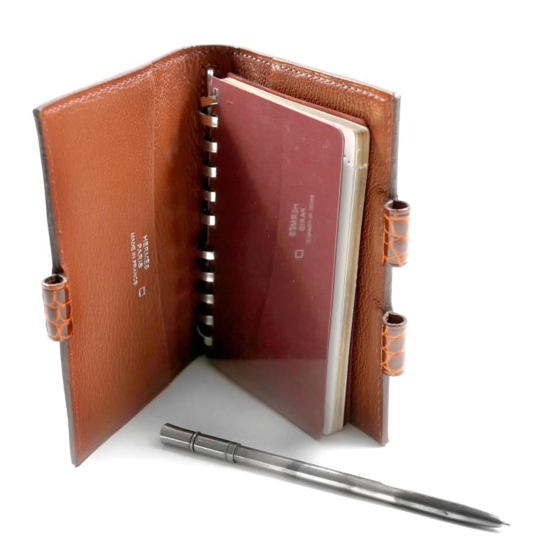 herm-s-classic-gold-alligator-day-planner-for-sale-at-1stdibs