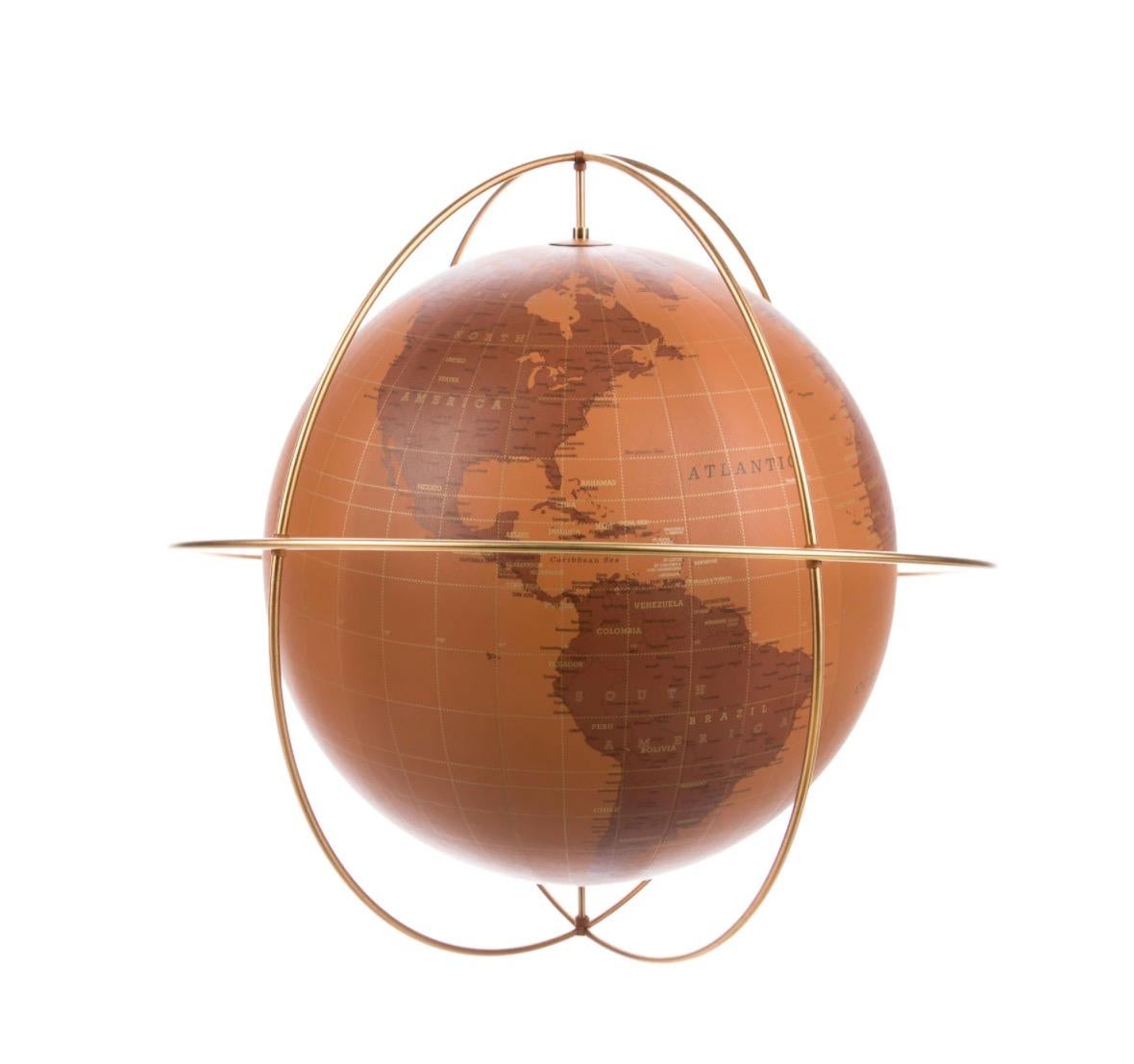 Hermes Cognac Pelle Placcata Oro Uomo Donna Scrivania Globo in Scatola In condizioni buone in vendita a Chicago, IL