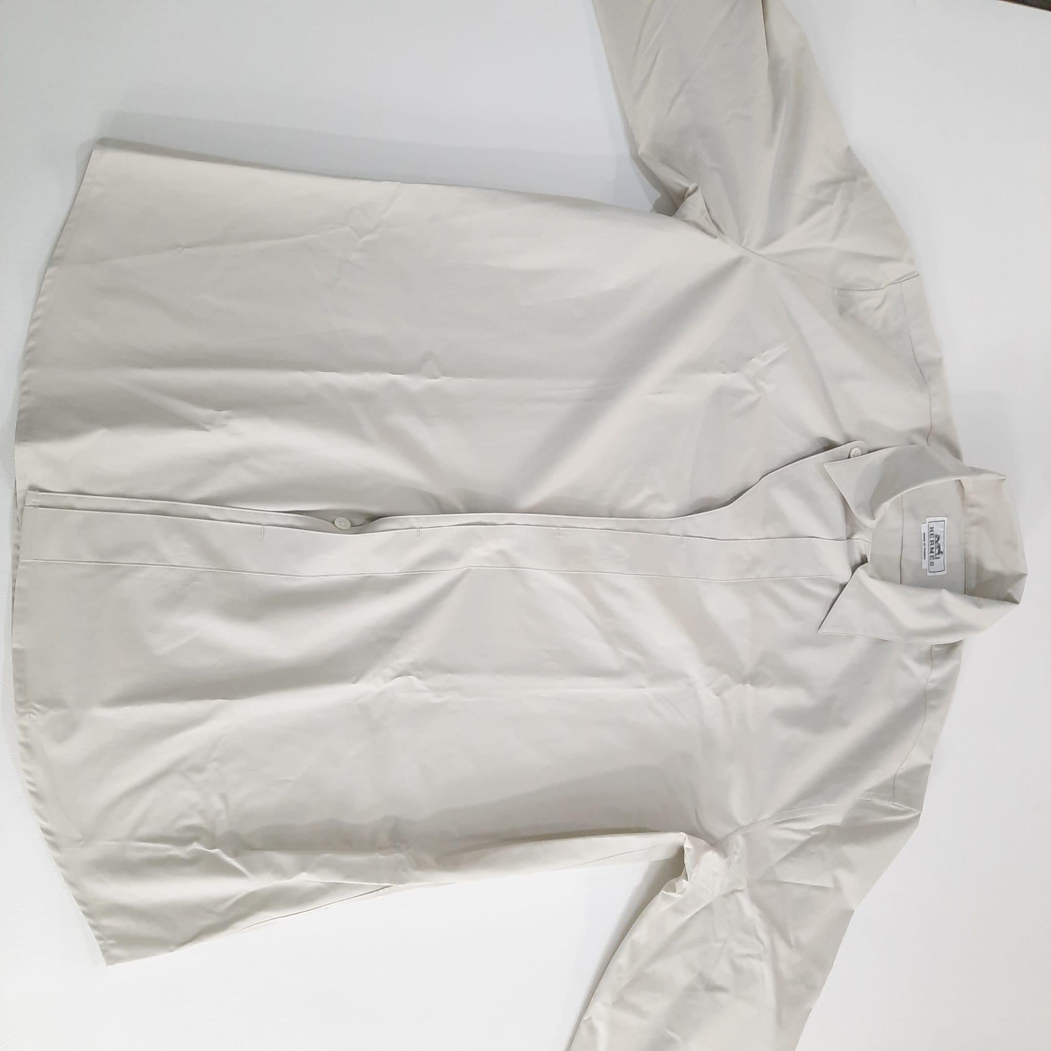 Hermes Collared sporty fit shirt Size 39 In New Condition In Nicosia, CY
