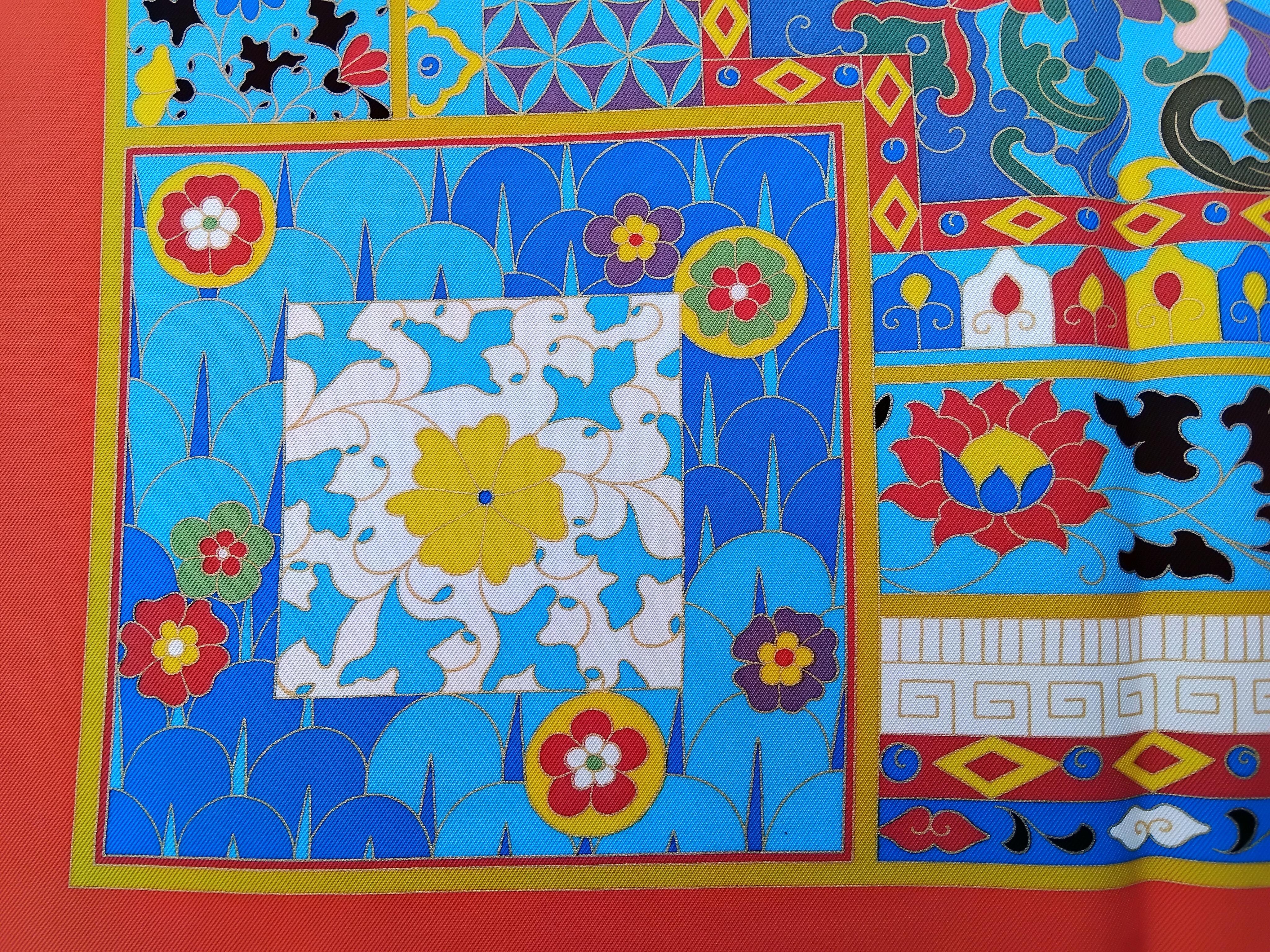 Hermès Collections Imperiales Foulard en soie Catherine Baschet Rouge Bleu Jaune en vente 3