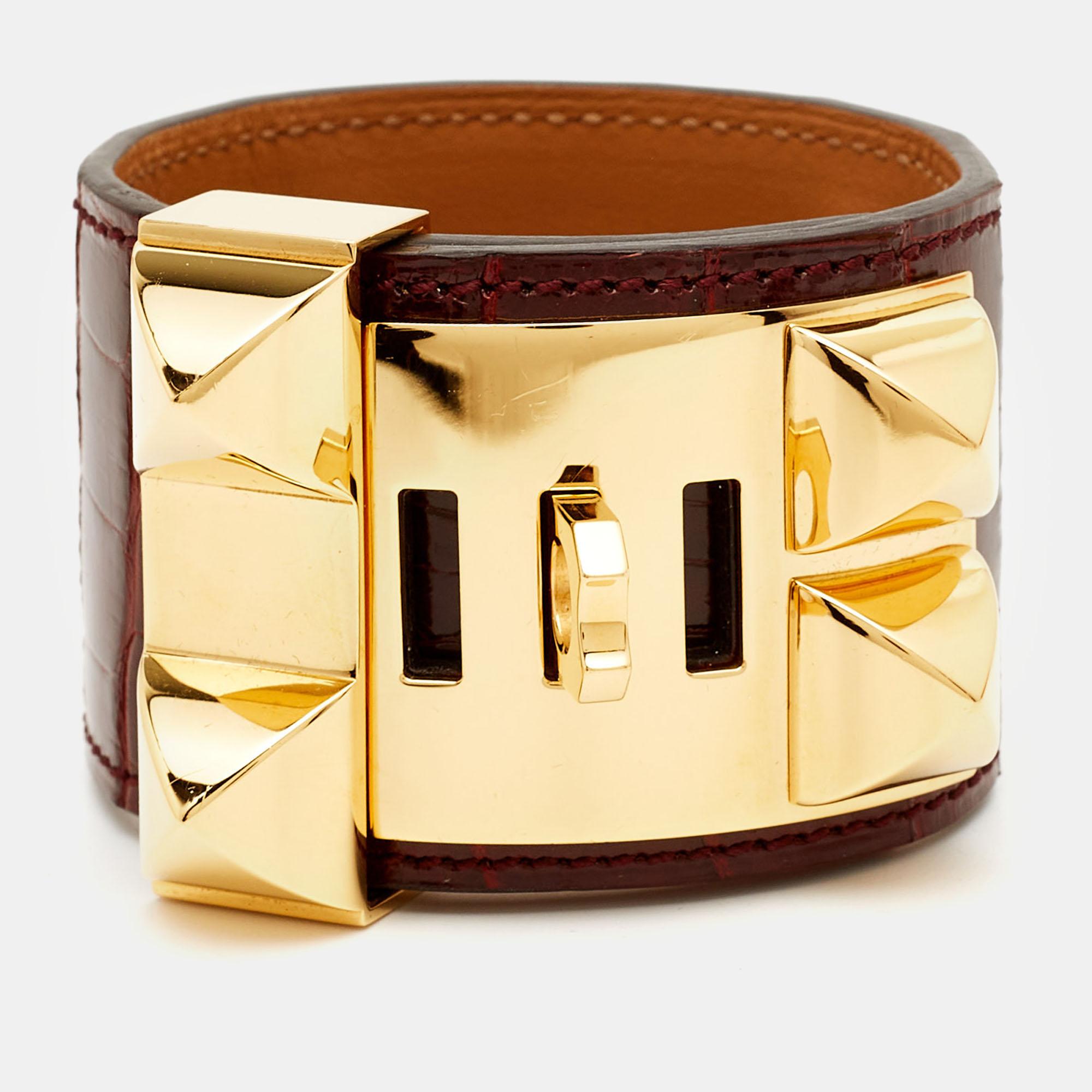 Hermes Collier De Chien Alligator Leather Gold Plated Bracelet In Good Condition For Sale In Dubai, Al Qouz 2