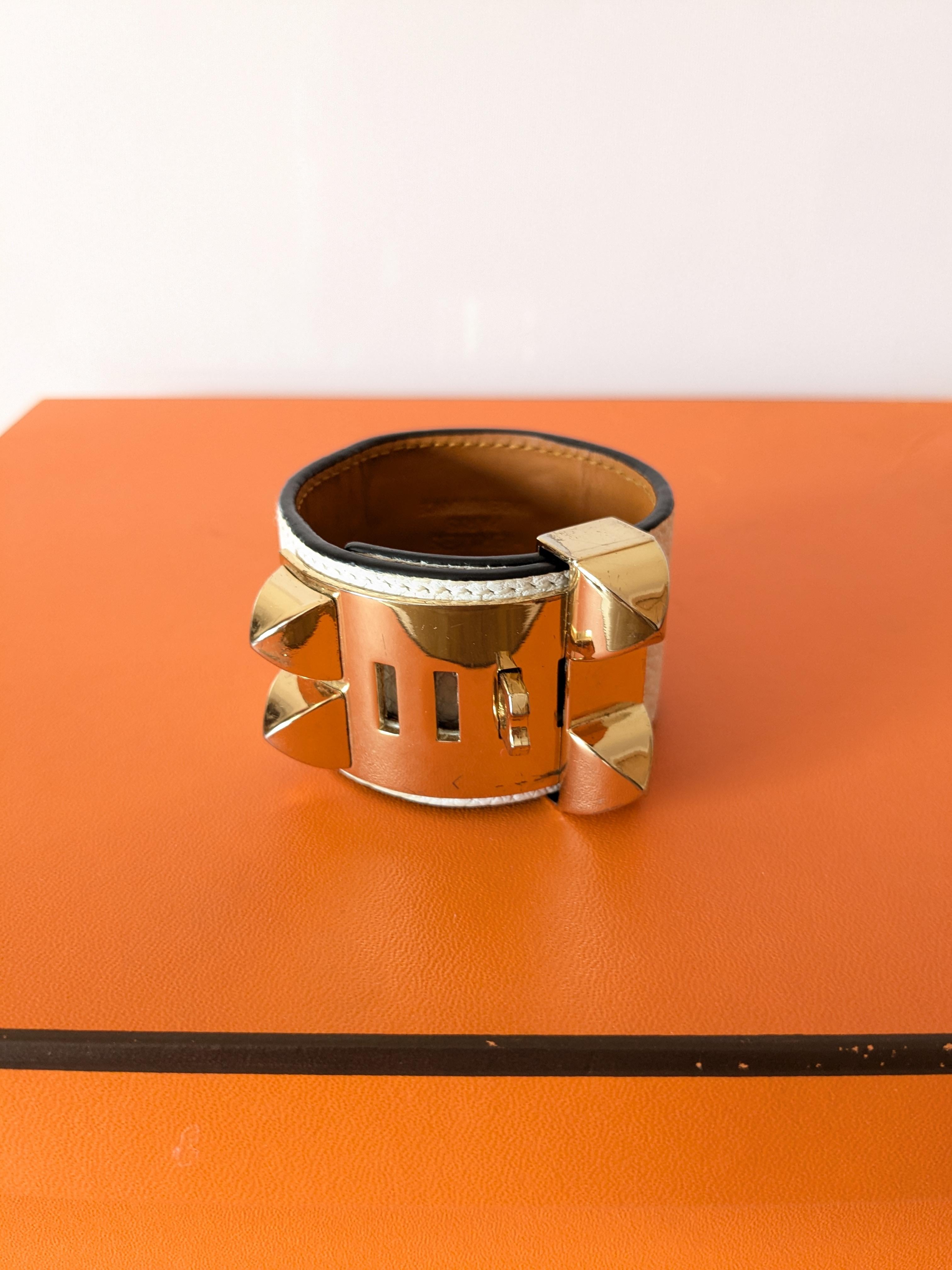 da uomo o donna HERMES Bracciale Collier de Chien in pelle epson bianca finitura oro rosa in vendita
