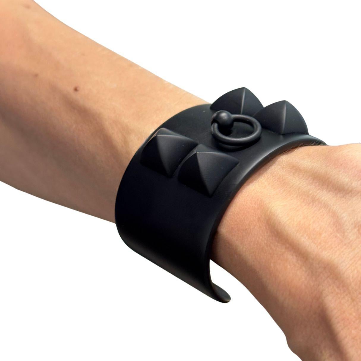 da uomo o donna Hermes Collier de Chien Bracciale Sunset in alluminio nero in vendita