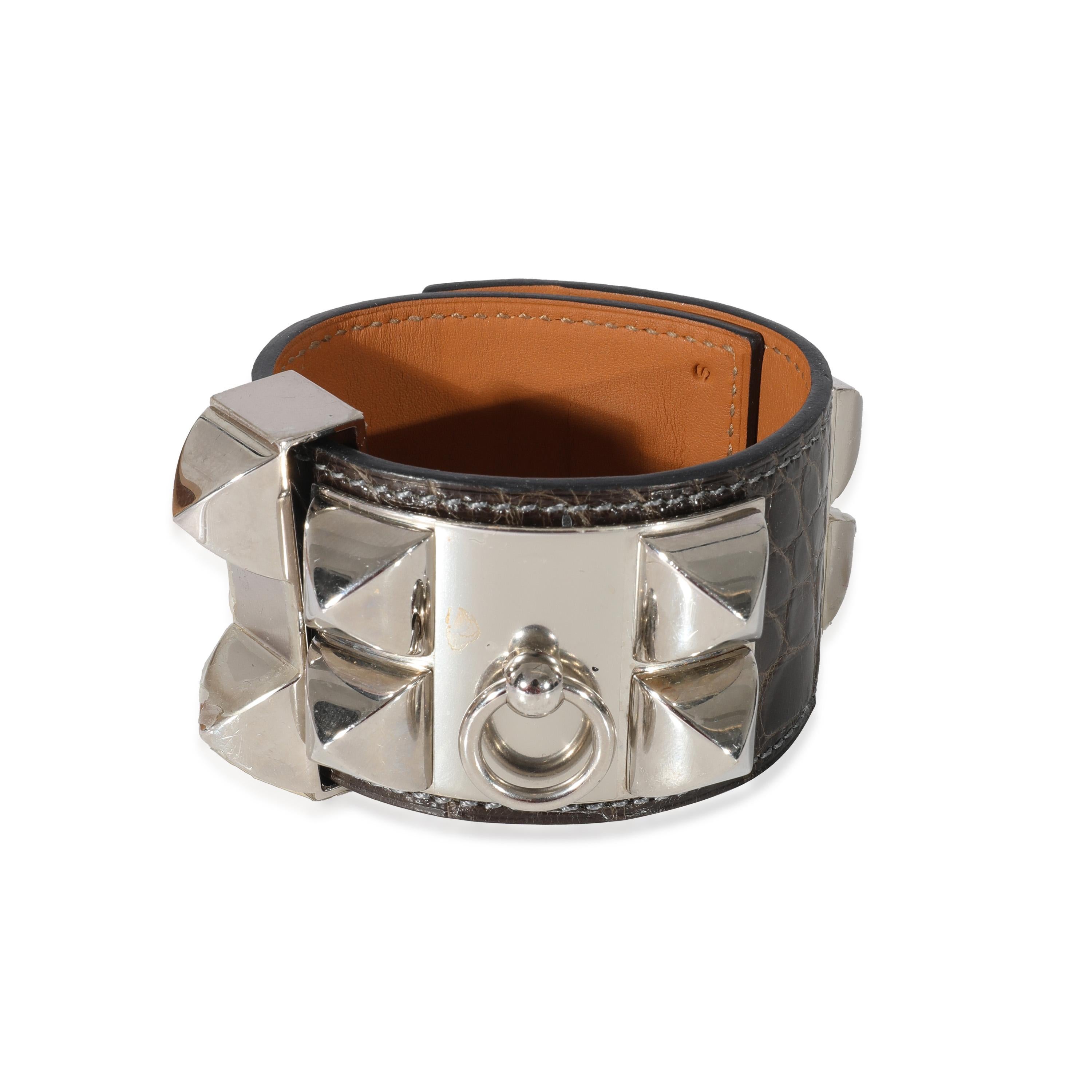 Hermès Collier De Chien-Armband aus schokoladenbraunem Alligatorleder, Palladium-Platin, Hardwar Damen im Angebot