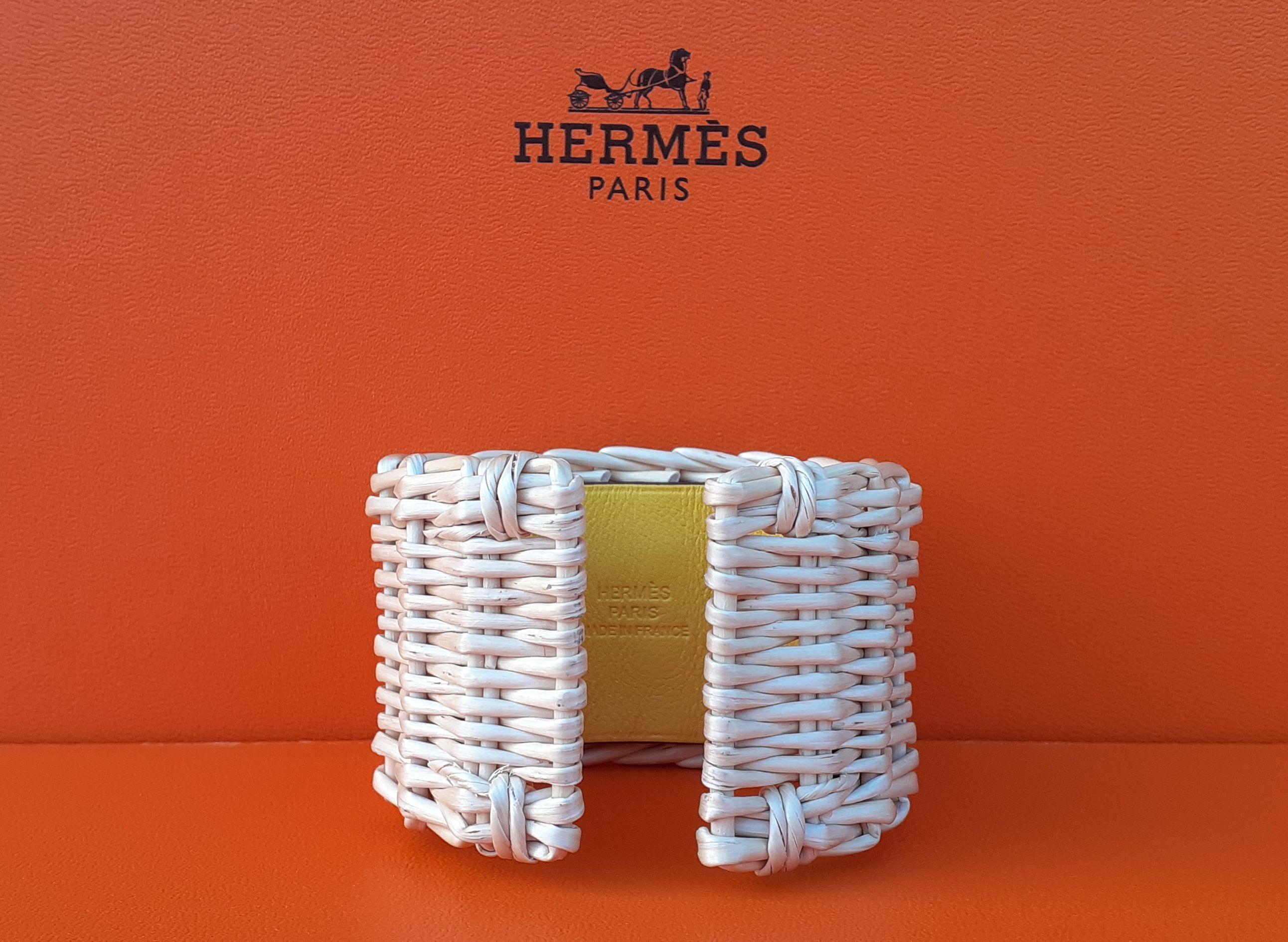 Hermès Collier de Chien CDC Medor Cuff Bracelet Wicker Osier Picnic Jaune Phw T2 For Sale 1