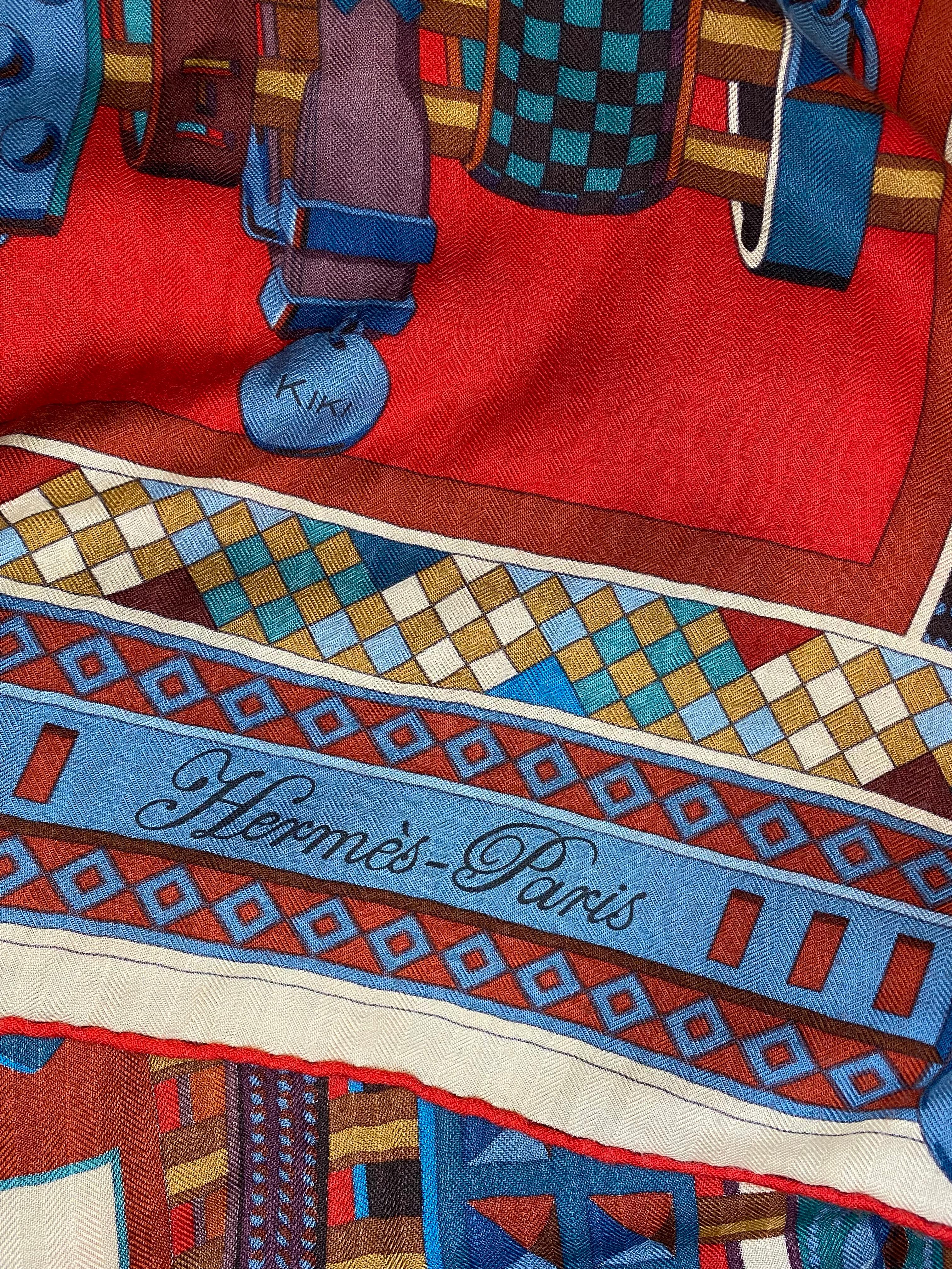 Hermes Colliers de Chiens Cashmere / Silk Shawl - 140cm en Excelente estado para la venta en Glasgow, GB