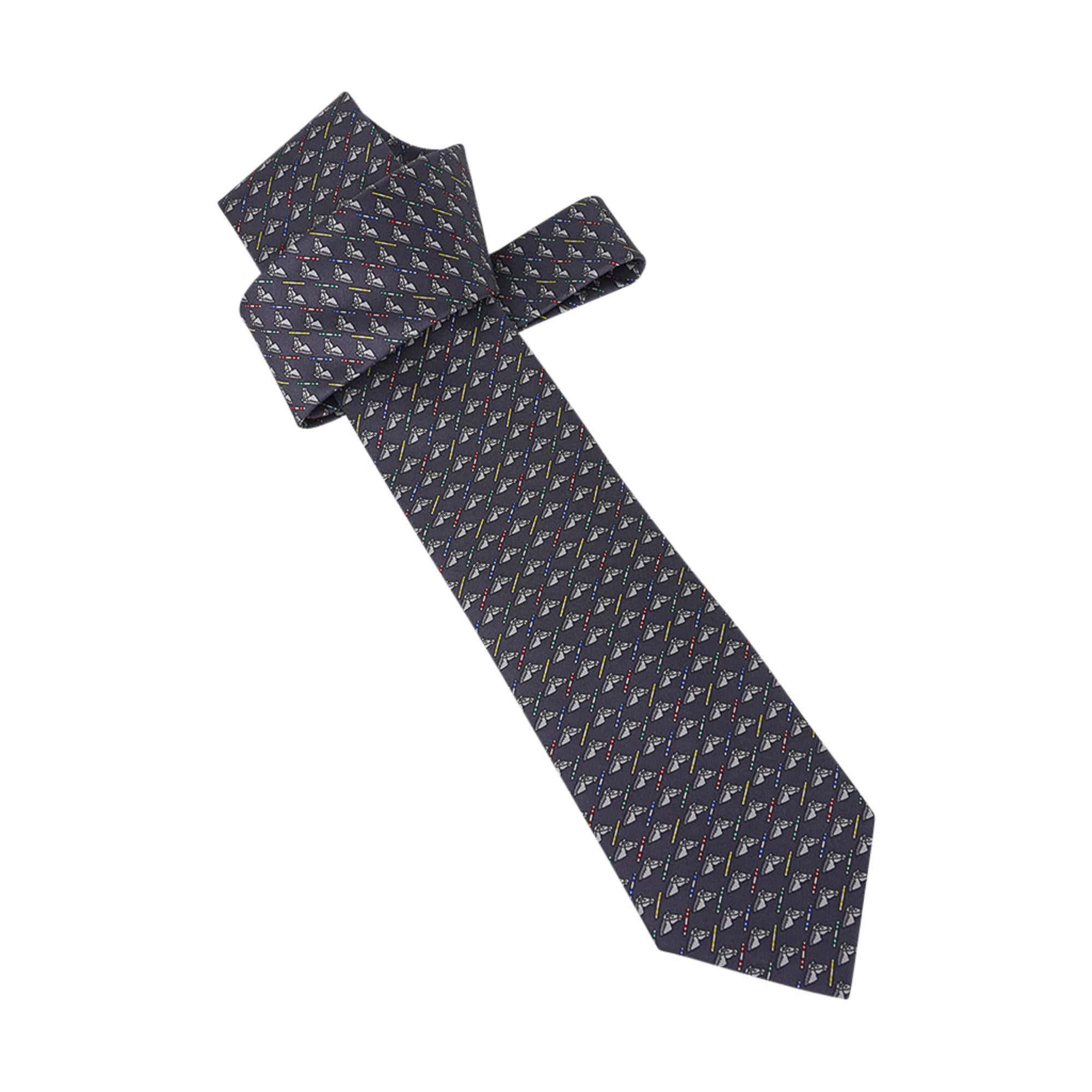 Hermès - Cravate colorée en sergé de soie anthracite/gris Clair en vente 2