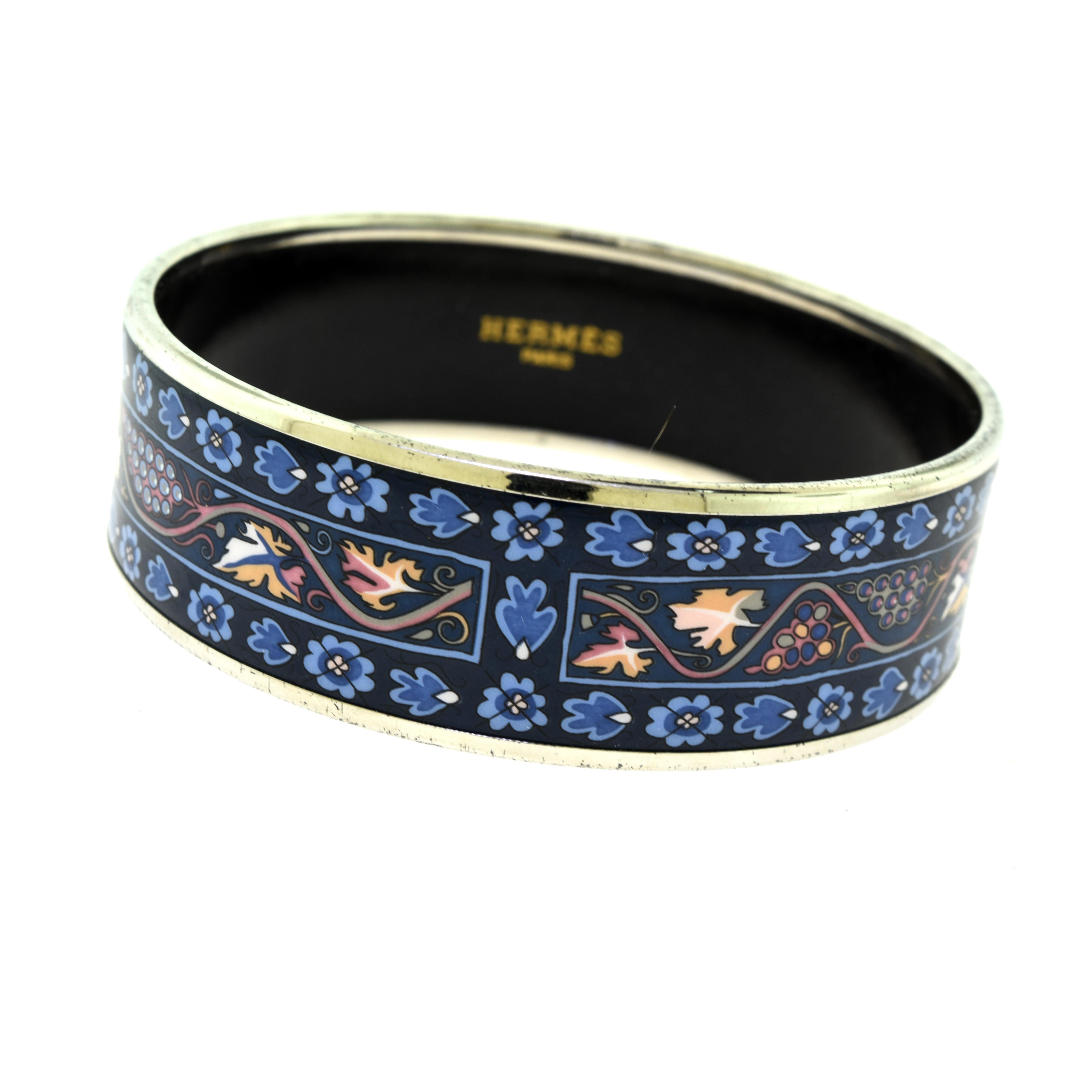 Brilliance Jewels, Miami
Questions? Call Us Anytime!
786,482,8100

Designer: Hermes

Style: Patterned Bangle

Material: Palladium plated

Non-Metal Material: Printed Color Enamel

Circumference: (greater than) < 7.5 inches

Hallmarks: Hermes Paris,