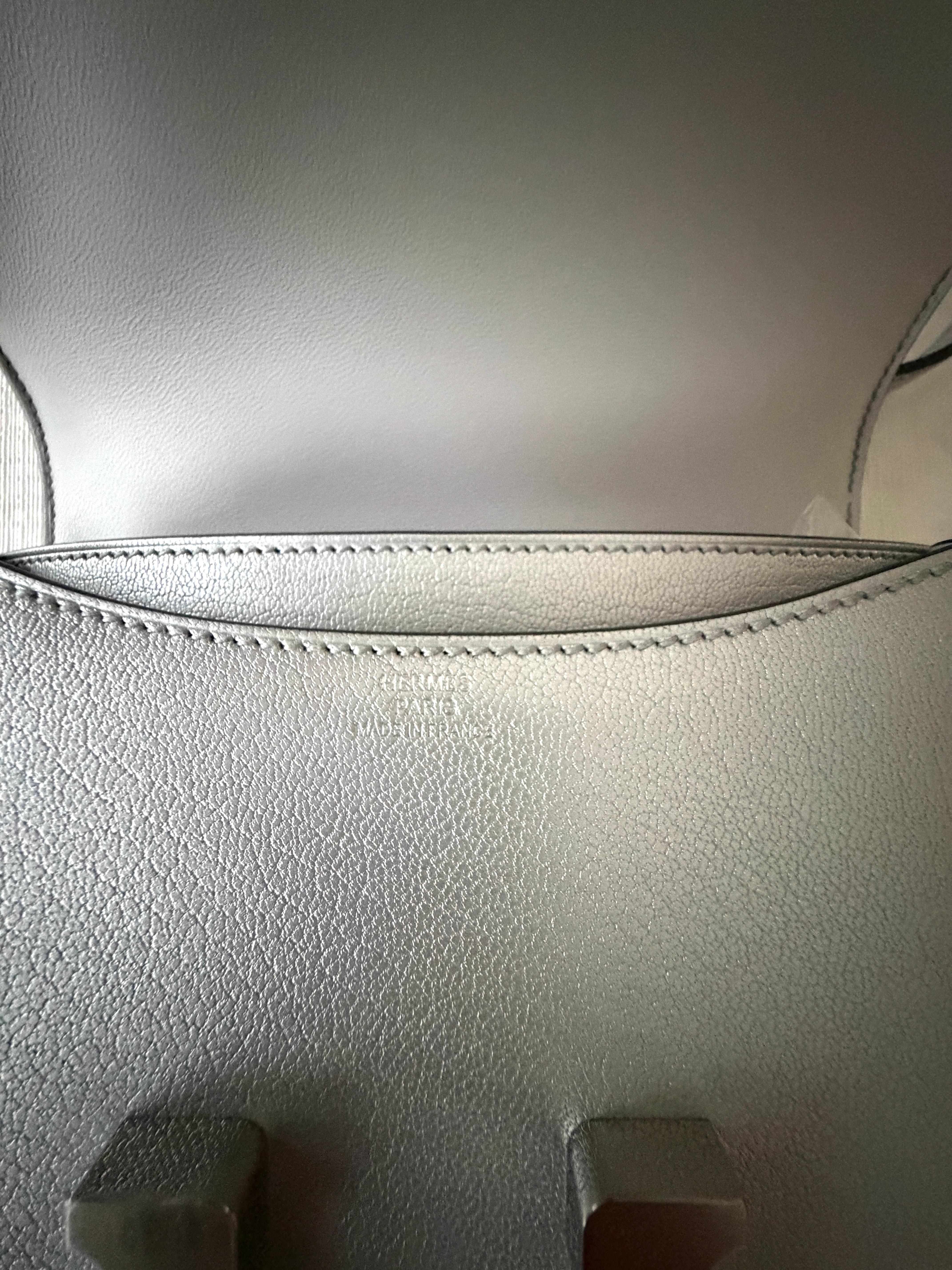 Hermès Constance 18 Silver Argent Chevre Chamkilight Palladium Hardware Unisexe en vente