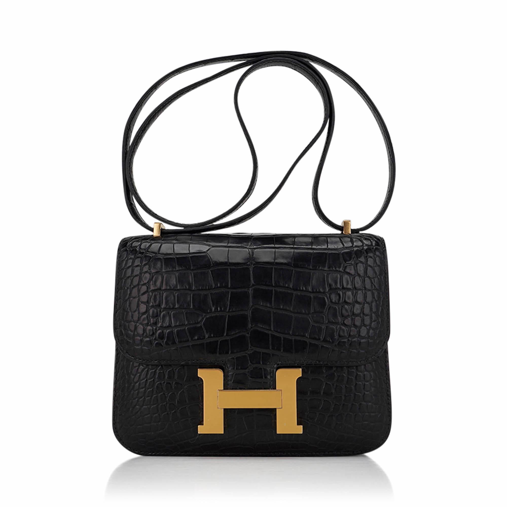 Hermes Constance 18 Bag Black Matte Alligator Gold Hardware and Mirror In New Condition For Sale In Miami, FL
