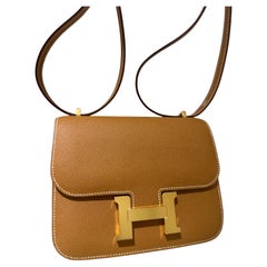Hermes Constance 18 Gold Epsom mit goldenen Beschlägen
