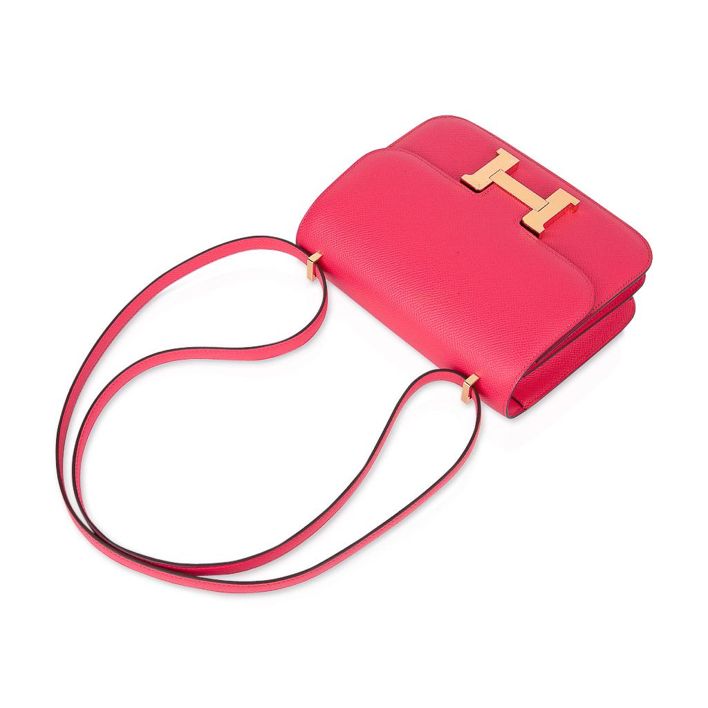 Hermes Constance 18 Mini Bag Rose Extreme Pink Epsom Gold Hardware en vente 1