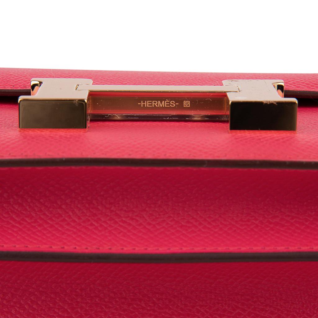 Women's Hermes Constance 18 Mini Bag Rose Extreme Pink Epsom Gold Hardware For Sale
