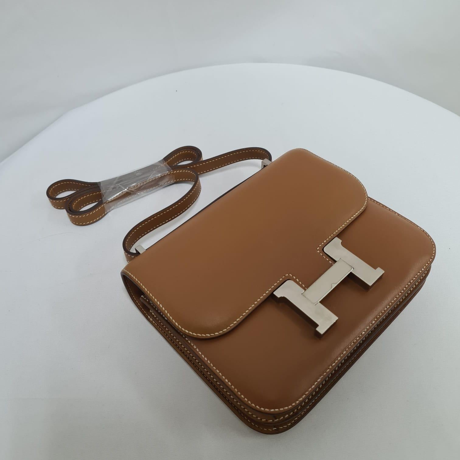 Hermes Constance 18 Natural Sable Butler PHW For Sale 12