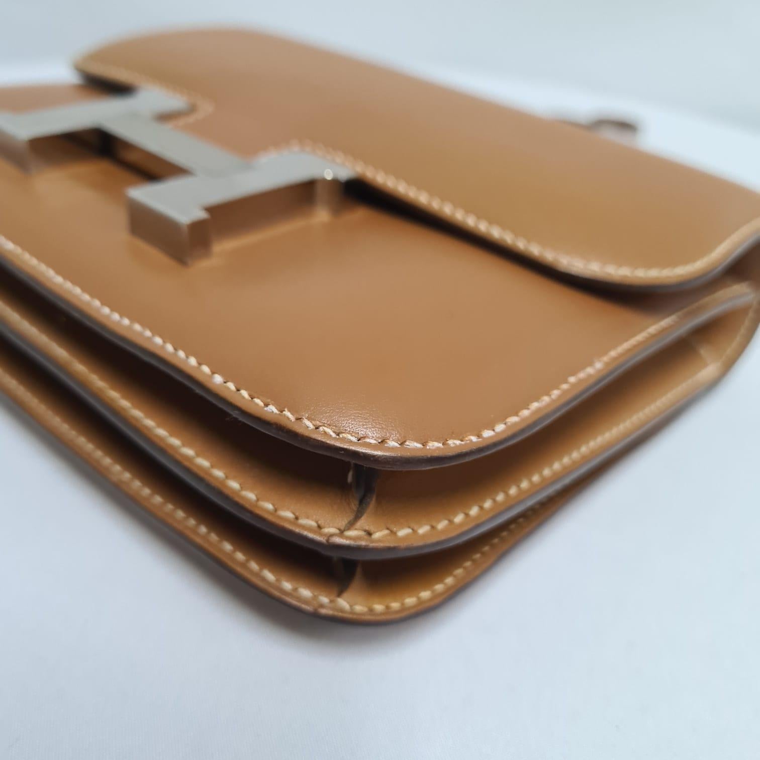 Hermes Constance 18 Natural Sable Butler PHW For Sale 2