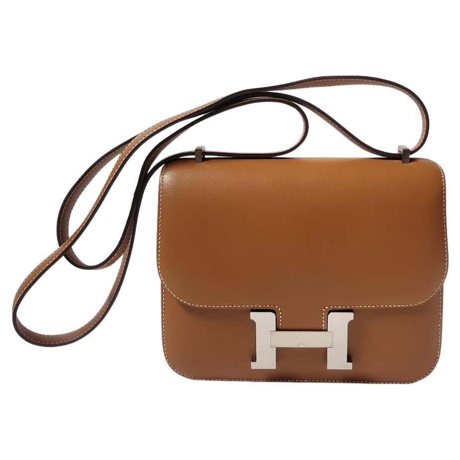 Hermes Constance 18 Natural Sable Butler PHW For Sale