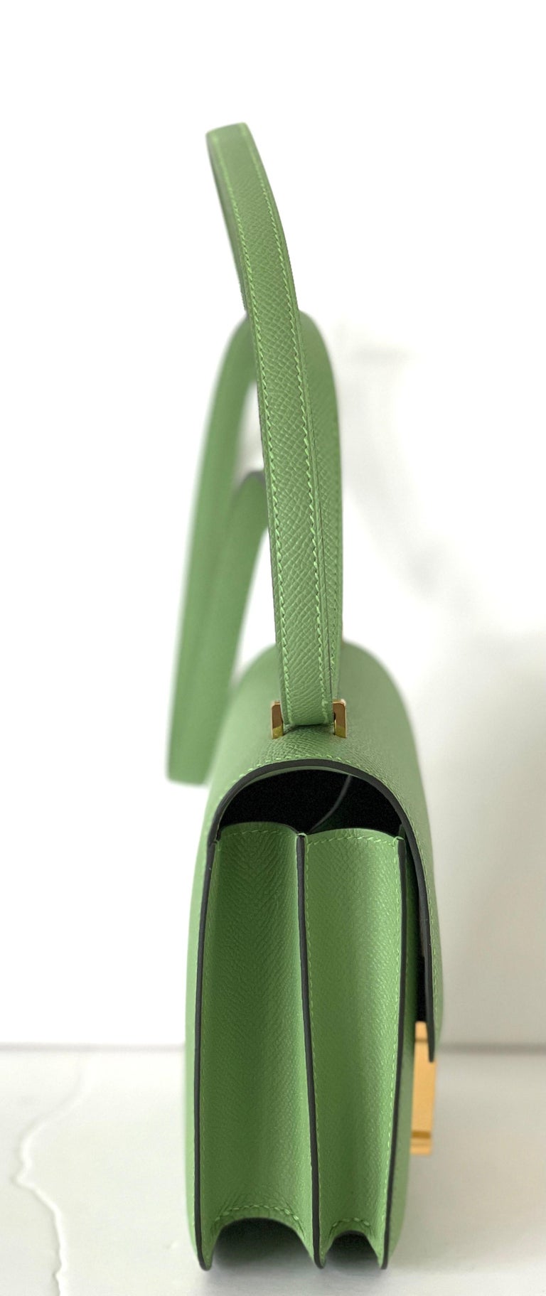 Women :: Bags :: Hermès Picotin 18 Vert Criquet with Gold Hardware