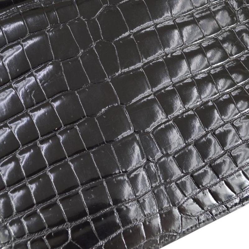 HERMES Constance 23 Black Crocodile Exotic Gold Hardware Small Shoulder Flap Bag In Good Condition In Chicago, IL