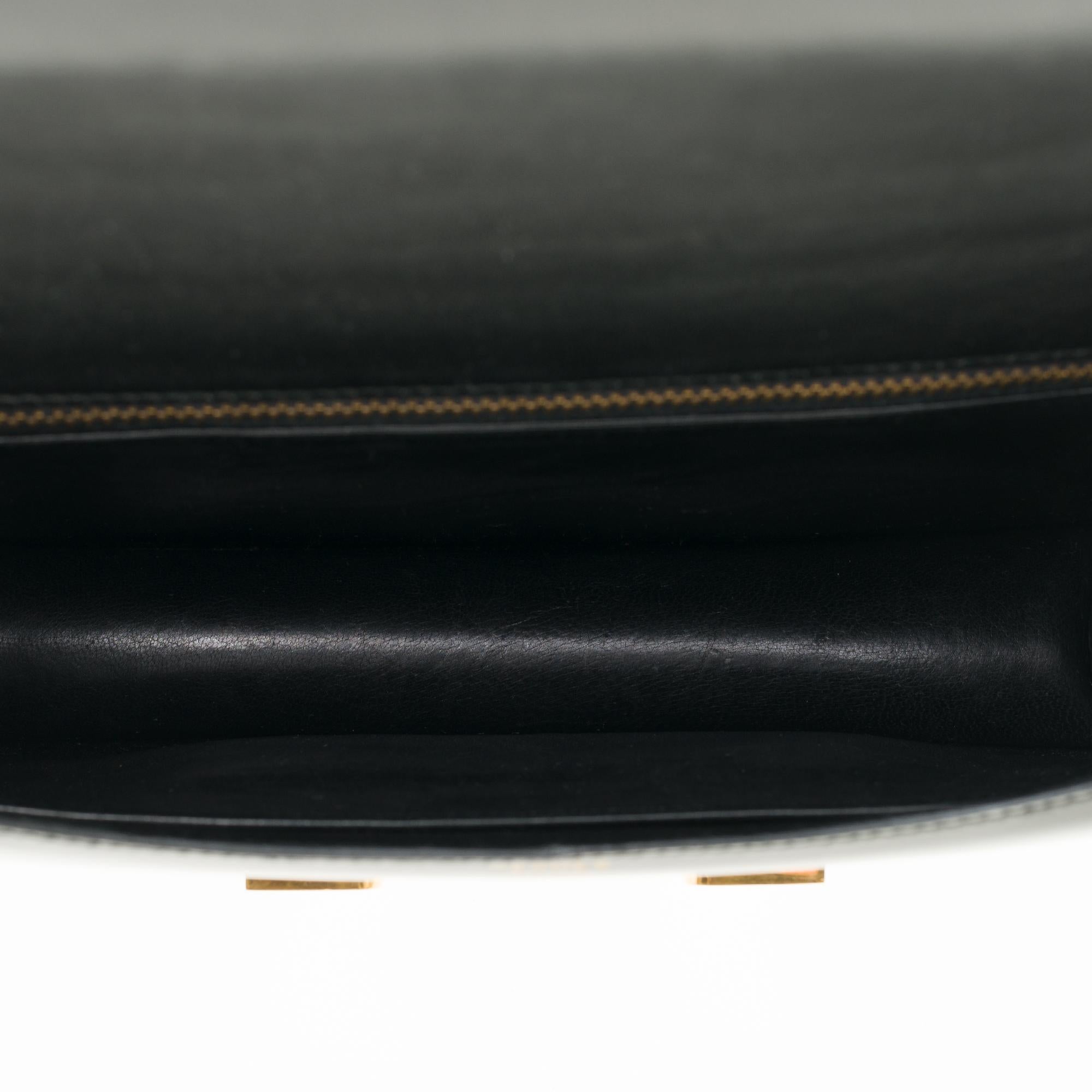 Hermes Constance 23 shoulder bag in black box calfskin with gold hardware ! In Good Condition In Paris, IDF