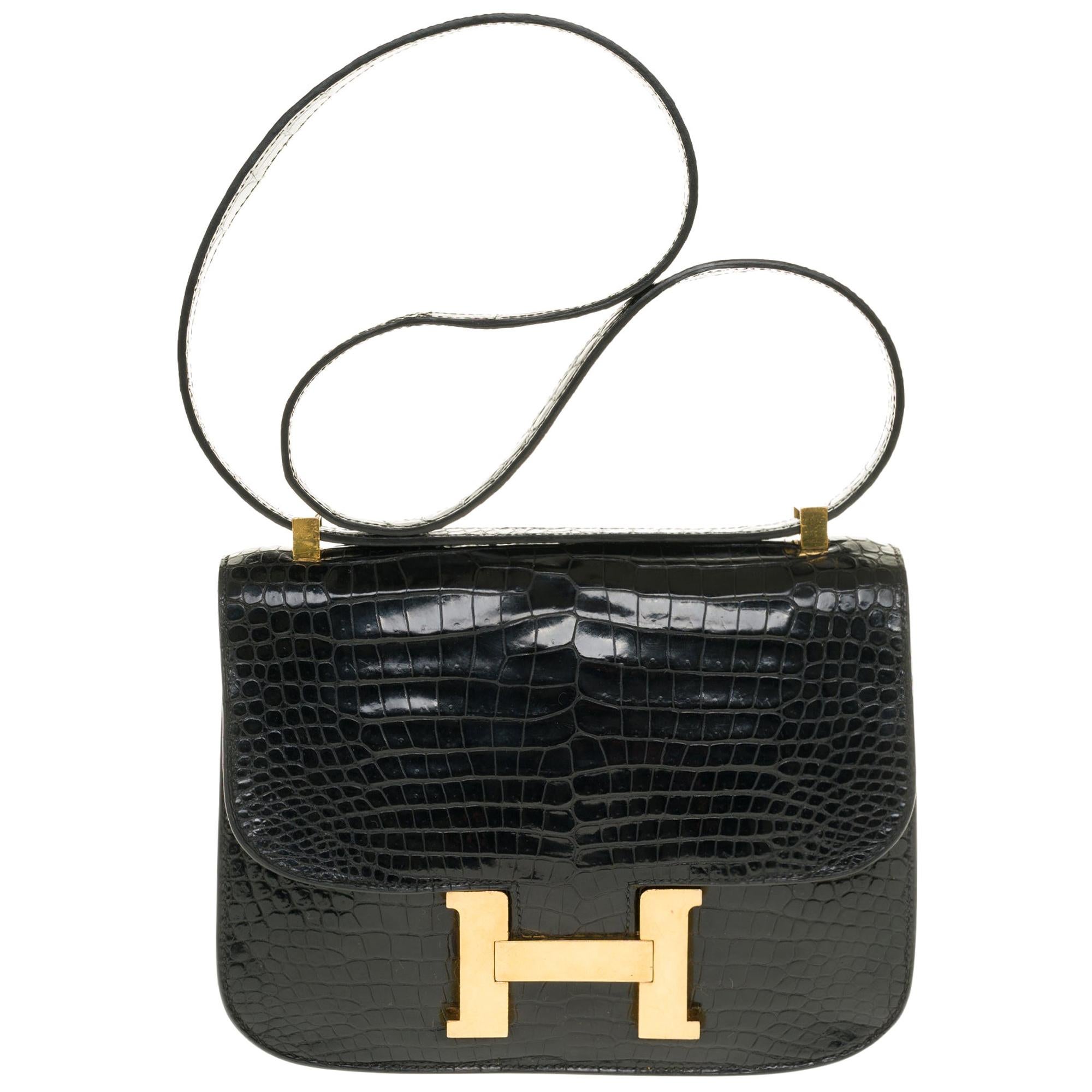 Hermes Constance 23 shoulder bag in black Crocodile with gold hardware !
