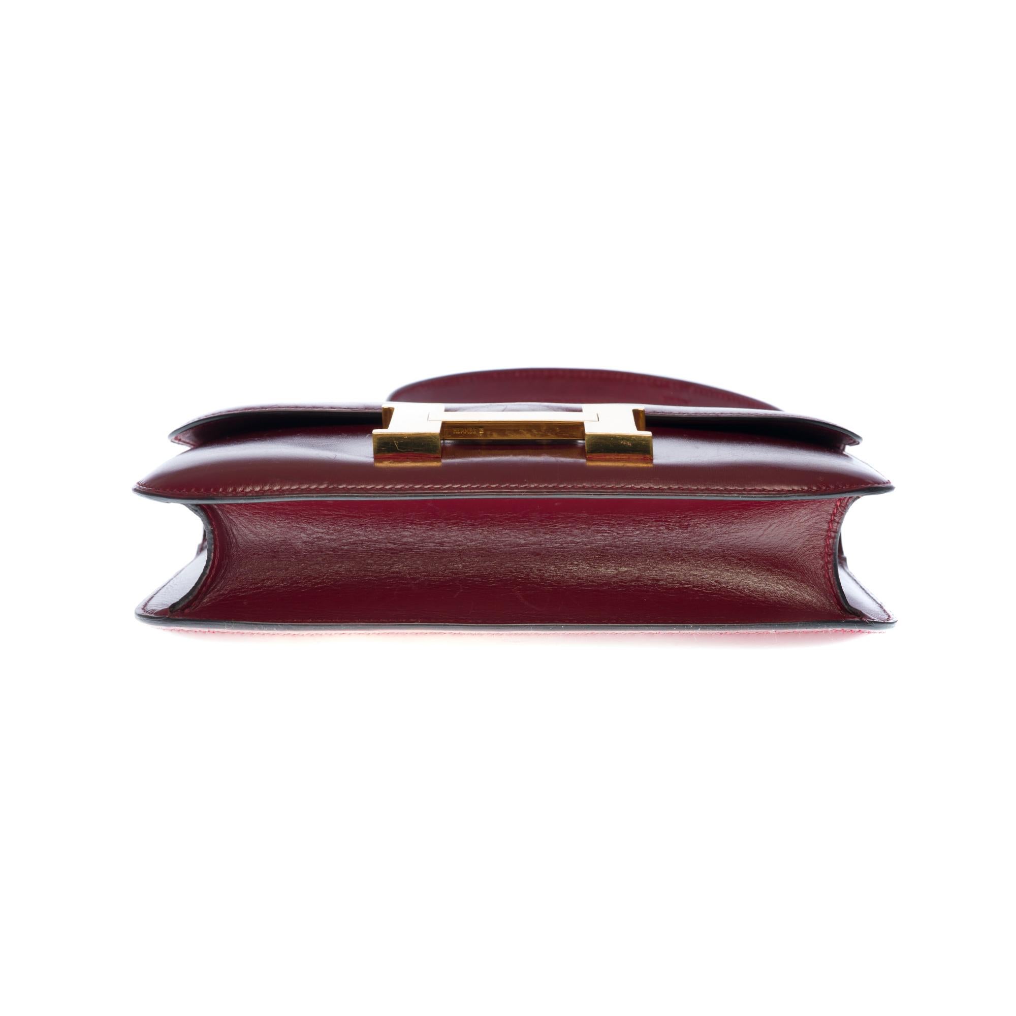 Hermes Constance 23 shoulder bag in burgundy calfskin with gold hardware ! 1