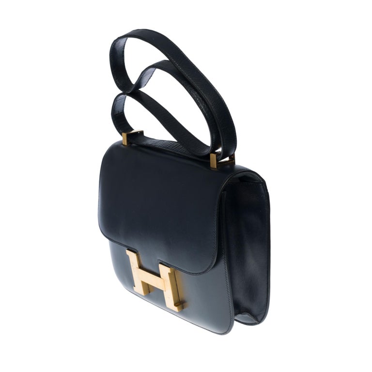 Black Hermes Constance 23 shoulder bag in navy blue calfskin with gold hardware !