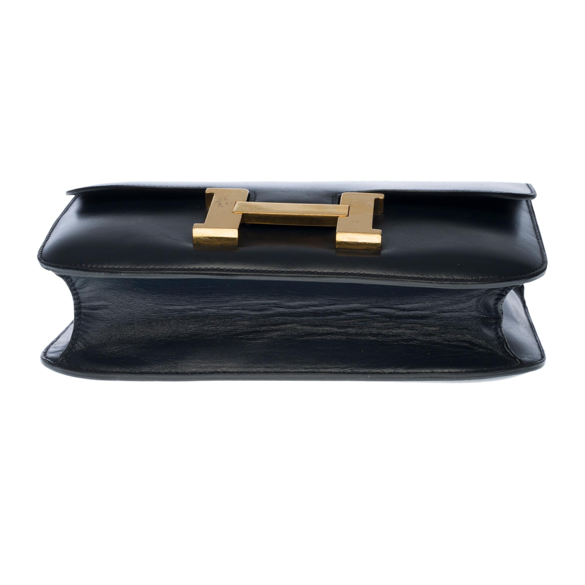 Hermes Constance 23 shoulder bag in navy blue calfskin with gold hardware ! 1