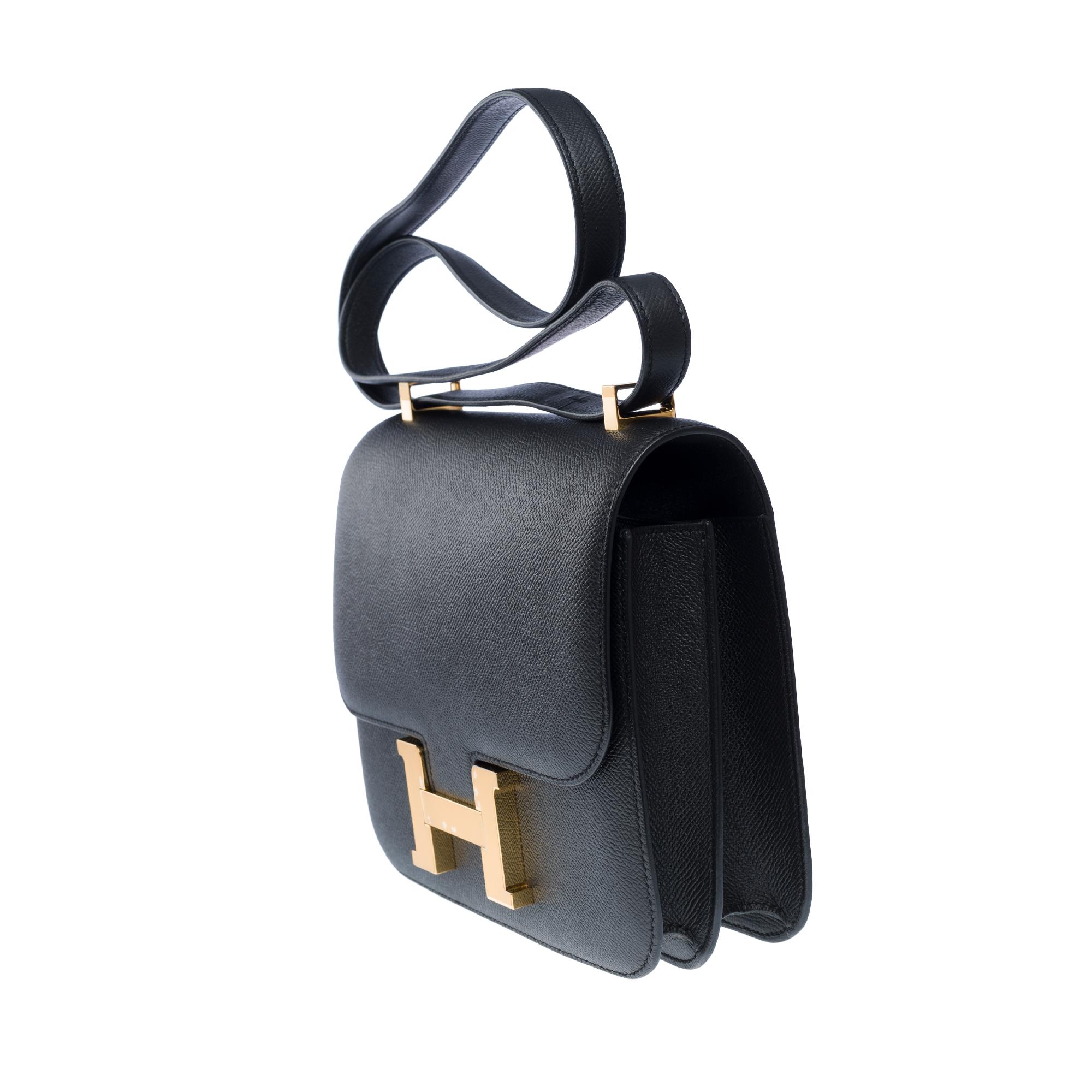 Women's Hermès Constance 23 shoulder bag in Black Epsom Calf leather , GHW For Sale