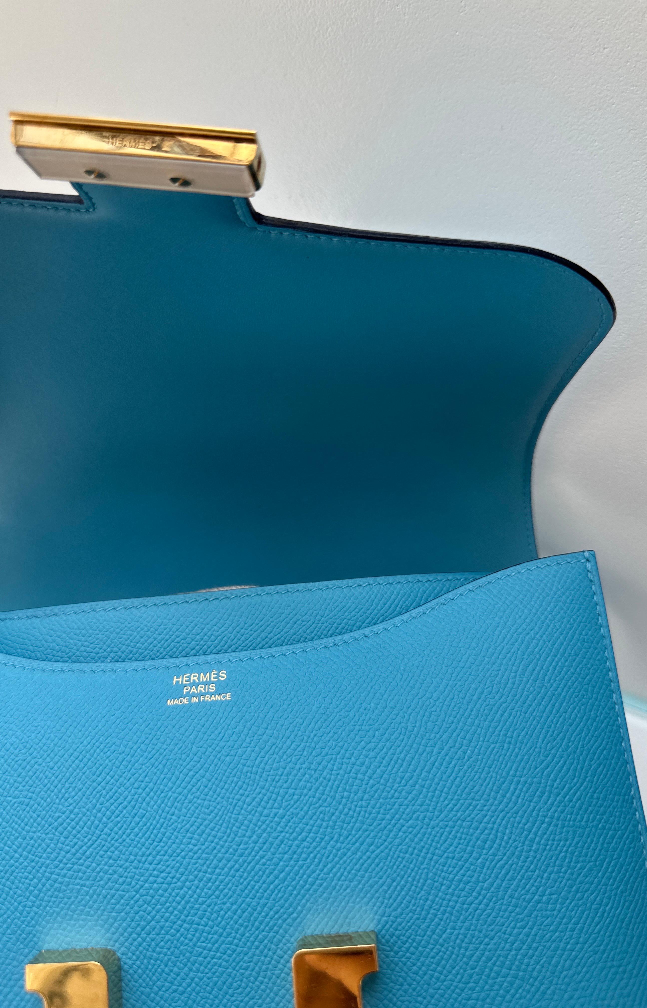 Hermes Constance 24 Bleu Celeste Epsom Gold Hardware en vente 10