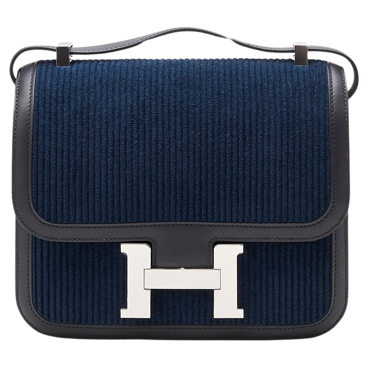Hermès Constance 24 Bleu Marine Kordsamt Palladium Hardware im Angebot