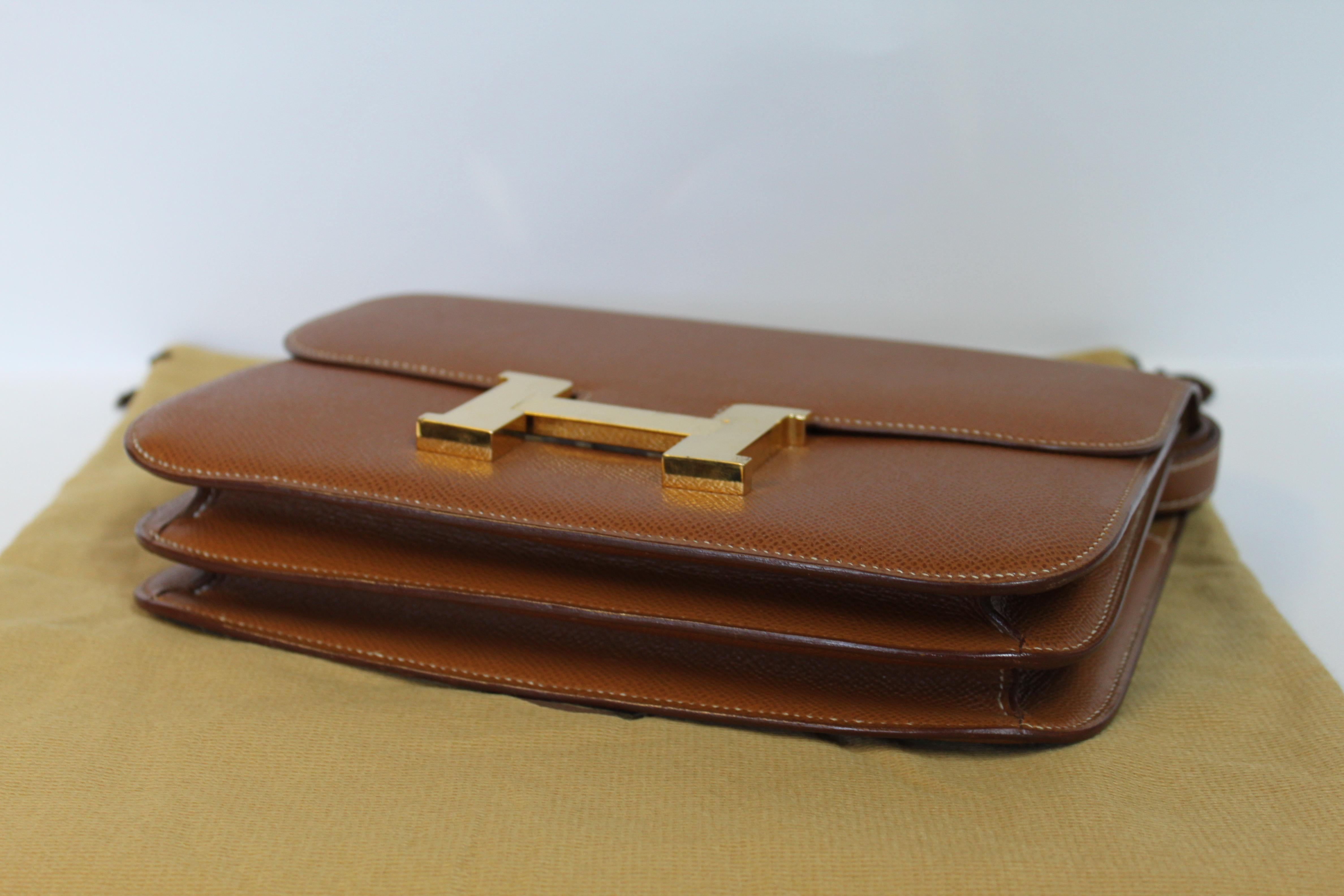 Hermes Constance 24 Shoulder Bag brown/tan epsom leather with gold Hardware For Sale 2
