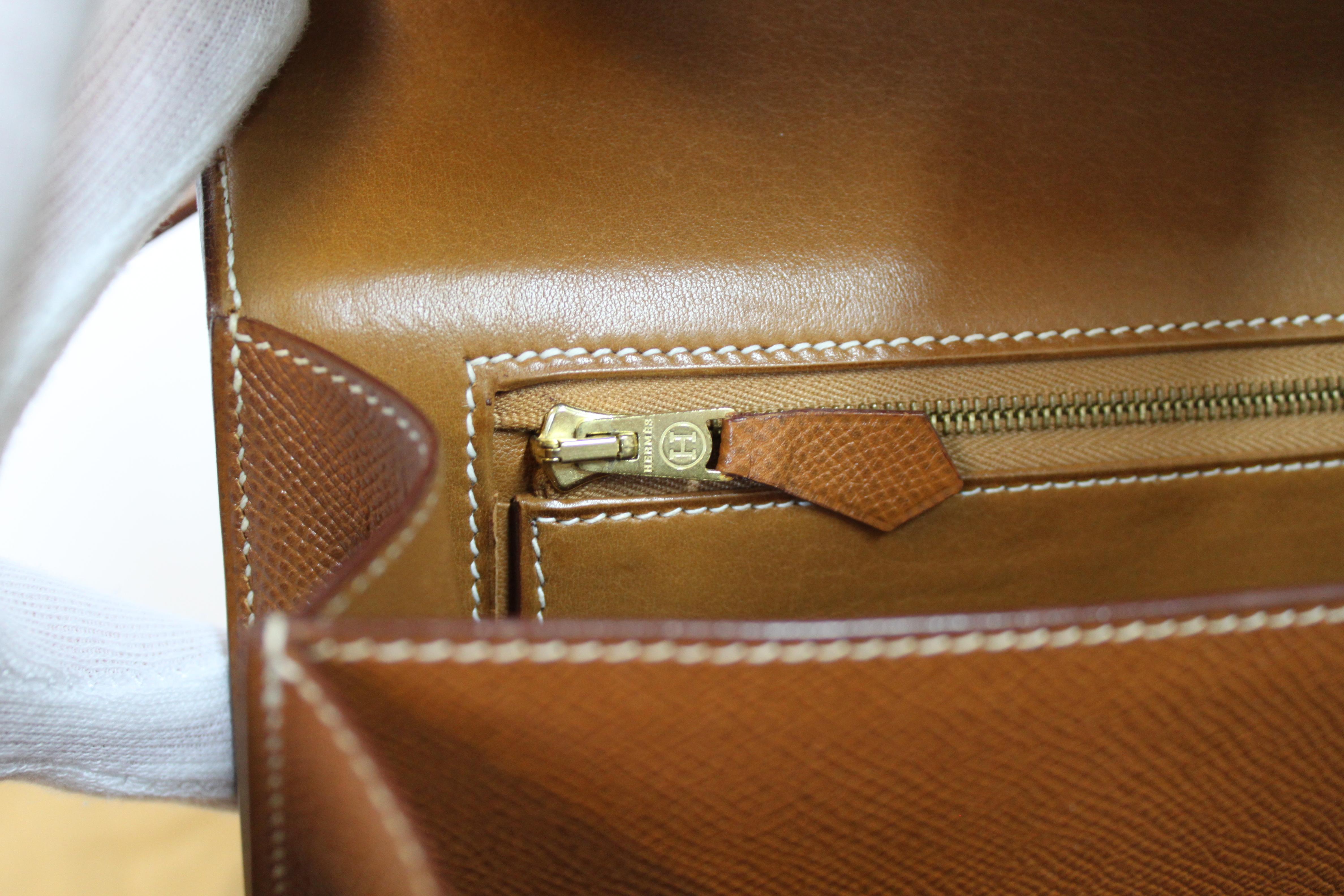 Hermes Constance 24 Shoulder Bag brown/tan epsom leather with gold Hardware For Sale 8