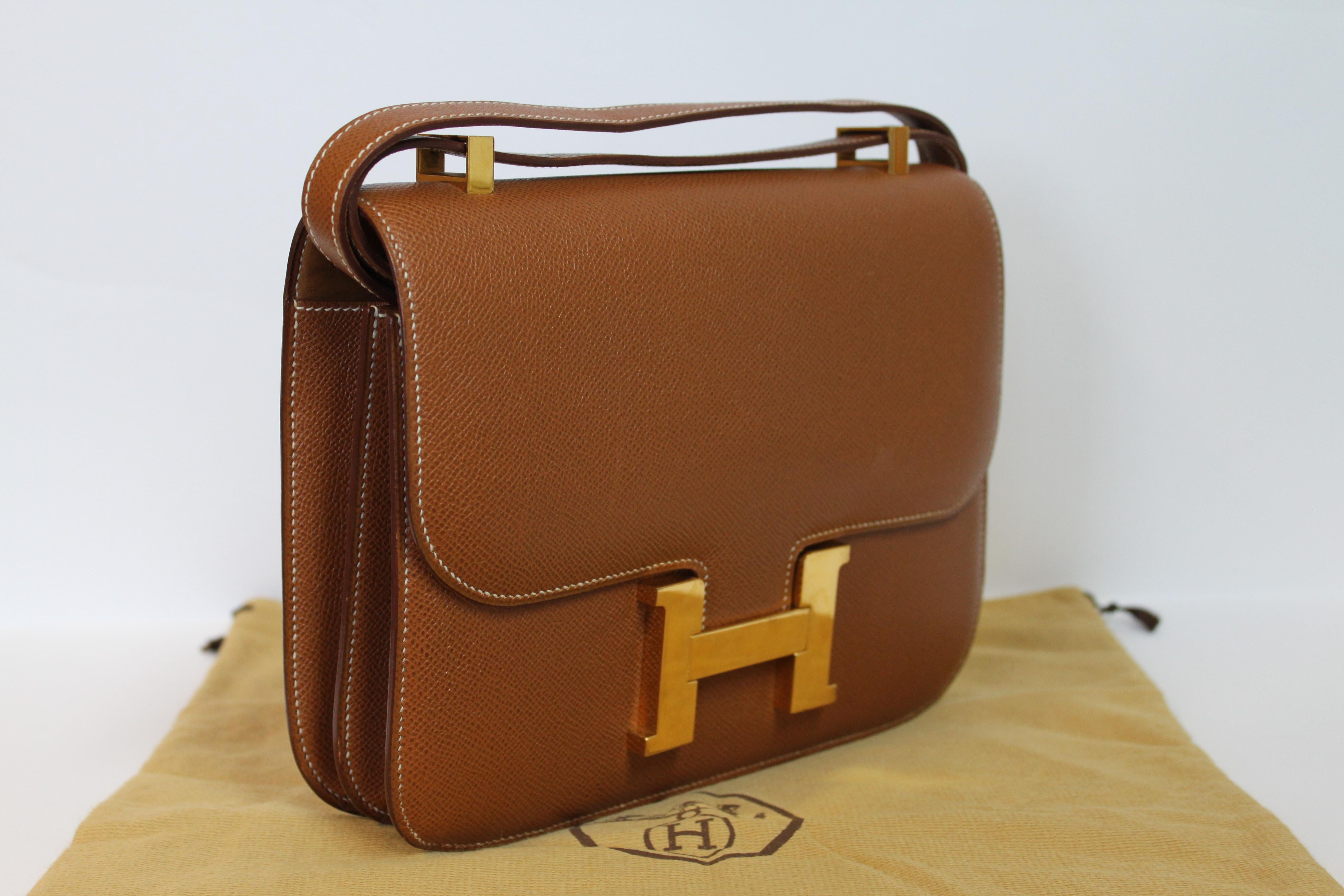 Hermes Constance 24 Shoulder Bag brown/tan epsom leather with gold Hardware For Sale 1
