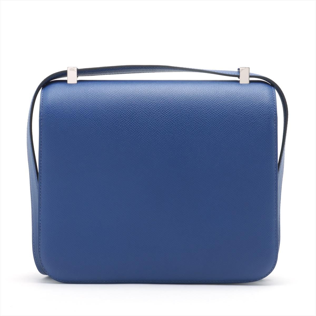 Brand: Hermès 
Style: Constance
Size: 24cm
Color: Blue Royale
Leather: Epsom Leather
Hardware: Palladium
Year: 2017 A

Condition: 
Excellent: The product is in excellent condition, displaying minimal signs of wear. The product has been